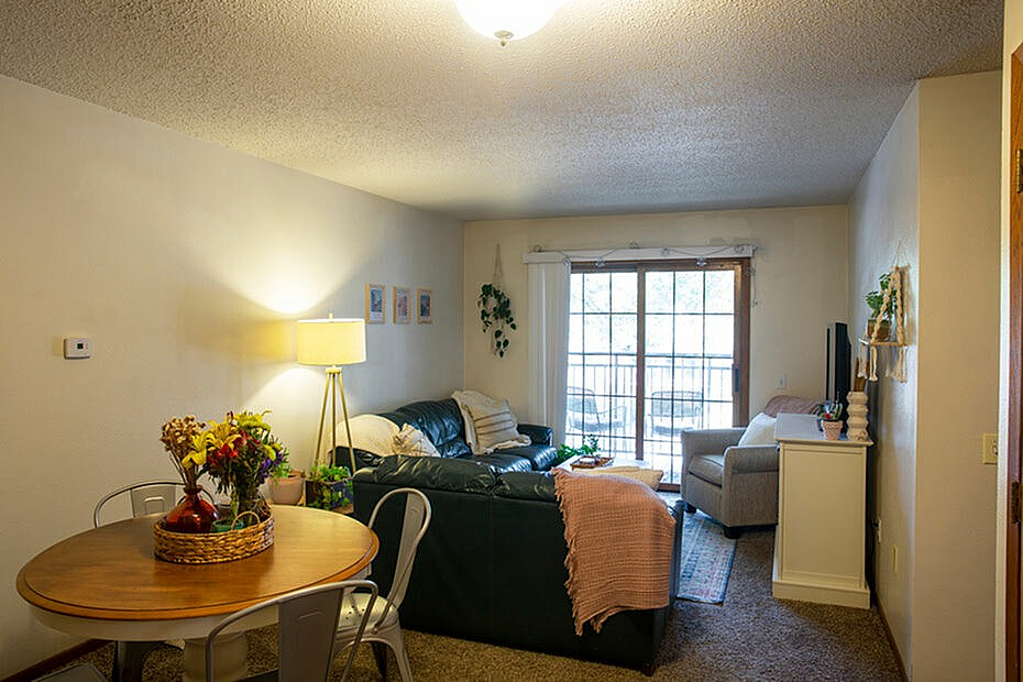 425welchlivingroom