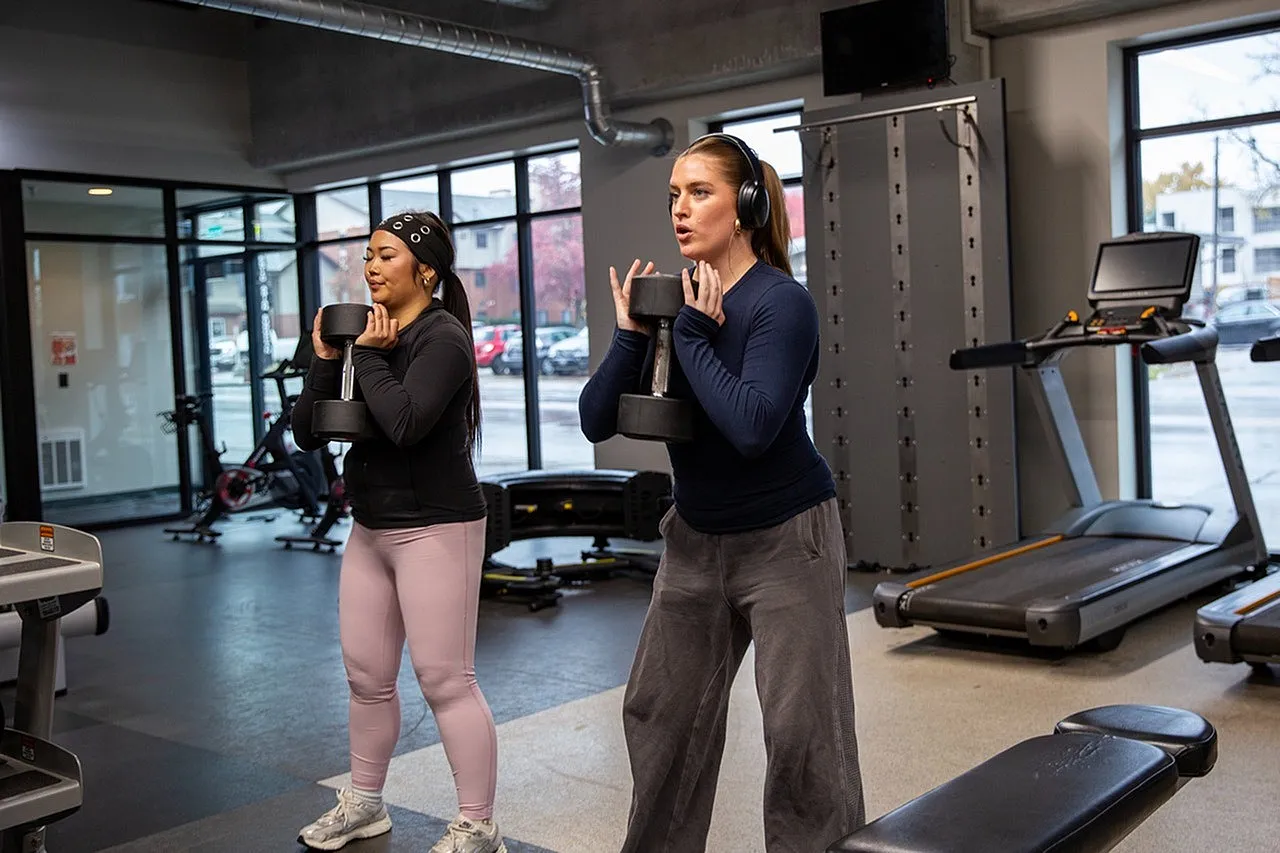 Residents in Fitness Center | 2700 Lincoln in Ames