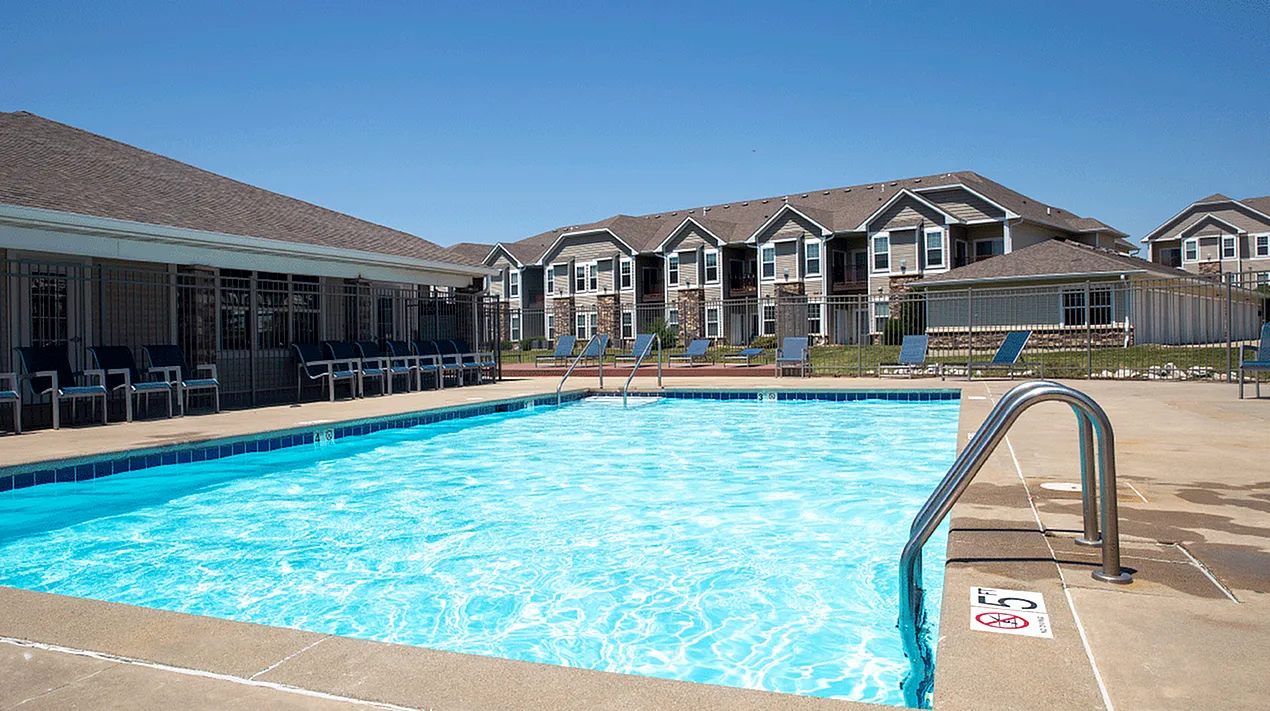 Woodland Reserve Swimming Pool