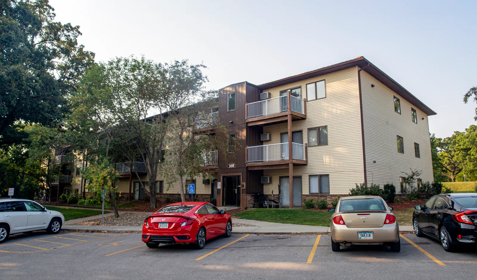Gateway Hills Exterior | Ames, Iowa