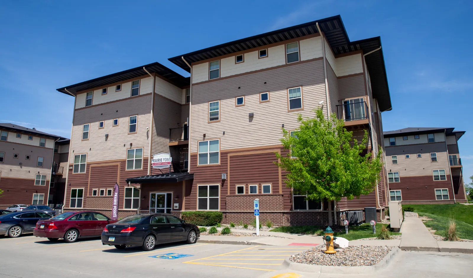 Prairie Pointe Exterior