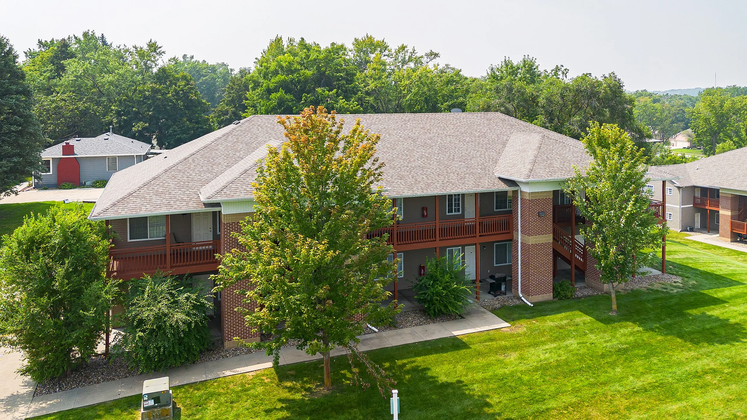 Riverwood Apartments, Pleasant Hill