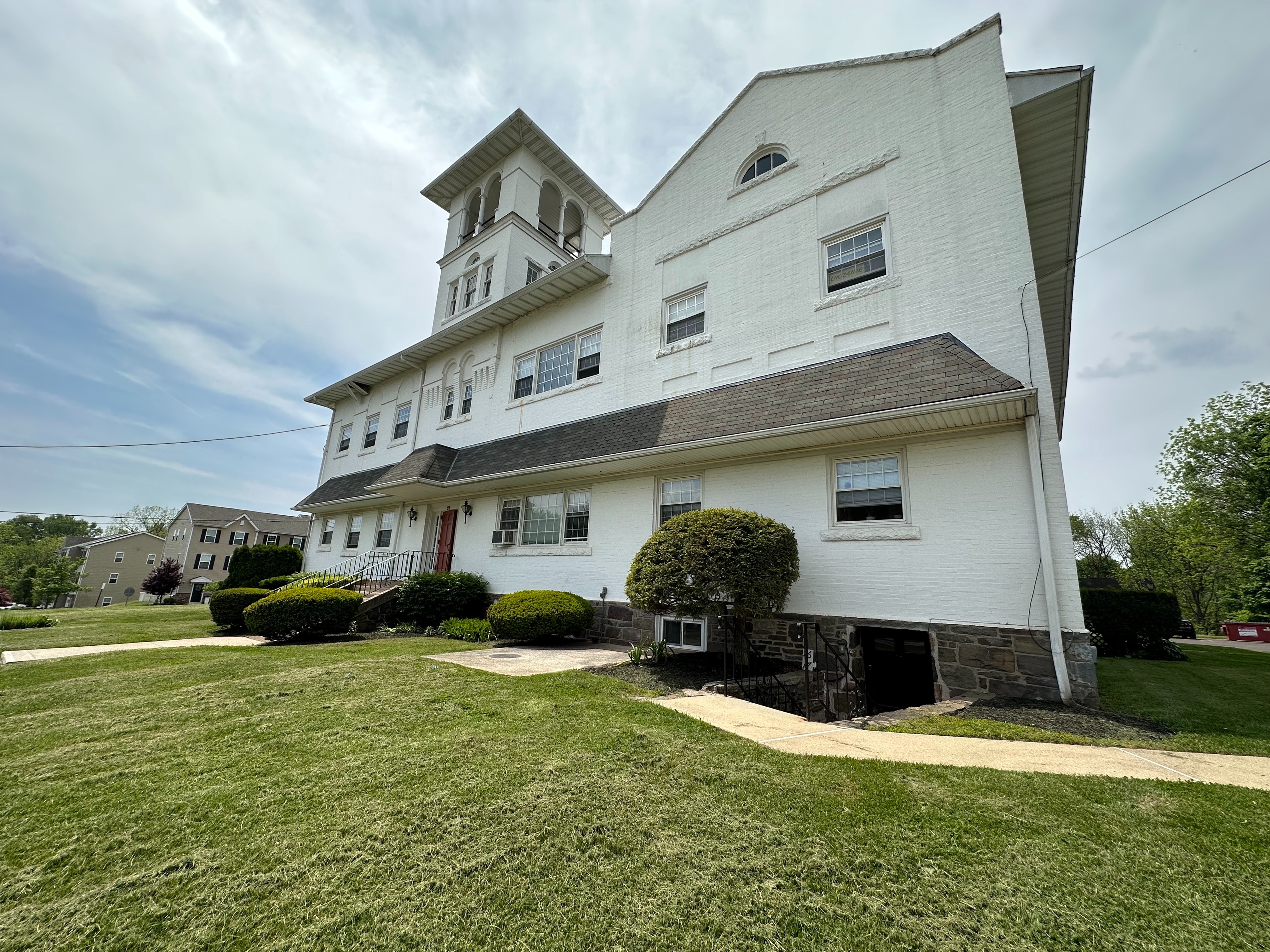 College Court Collegeville PA Apartments