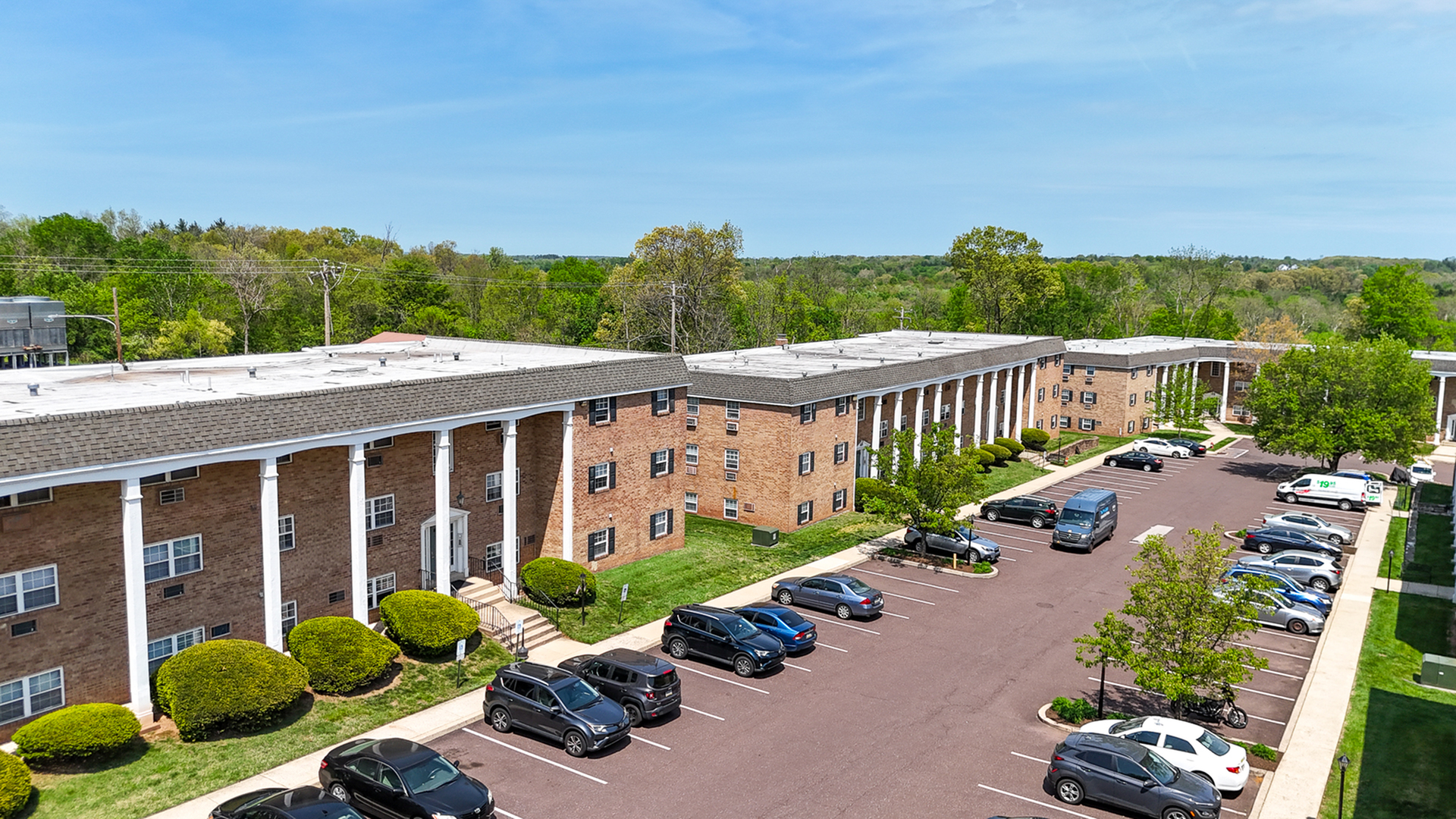 College Arms Apartments