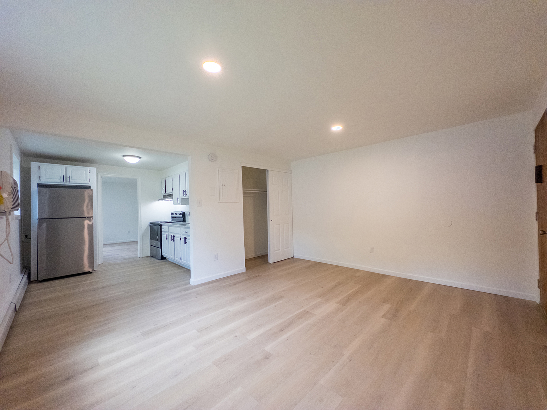 luxury vinyl plank flooring