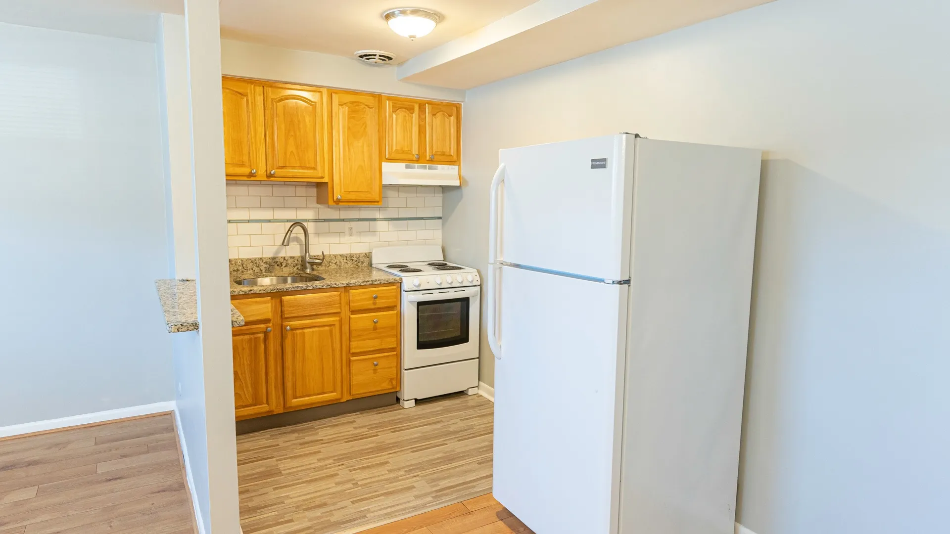 kitchen with appliances