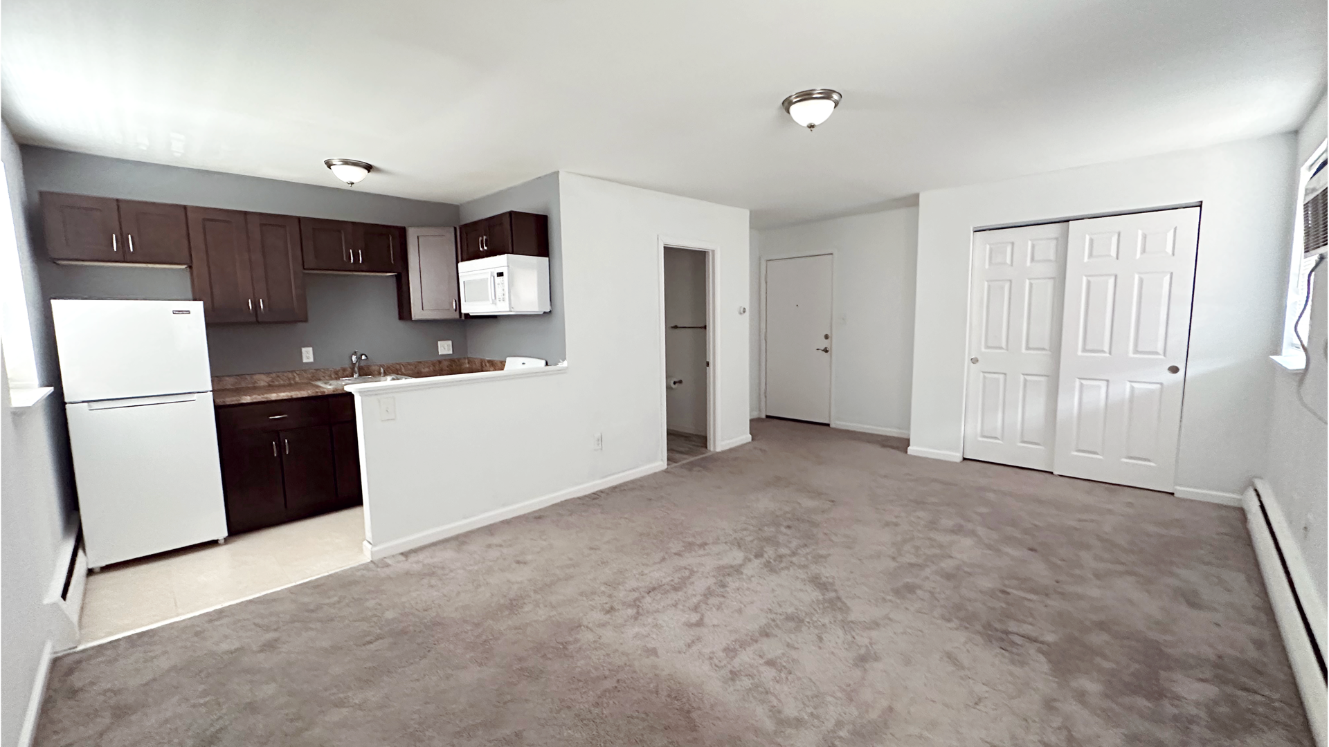 bright studio apartment in norristown