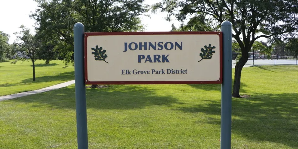 Johnson Park signage in Elk Grove Village.