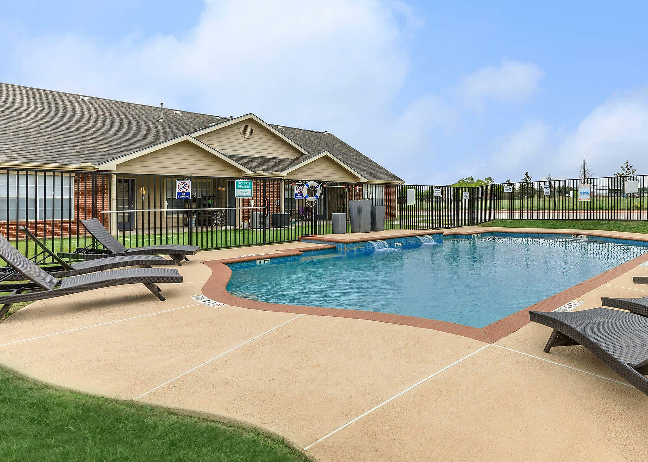 View Photos | Limestone Ridge
