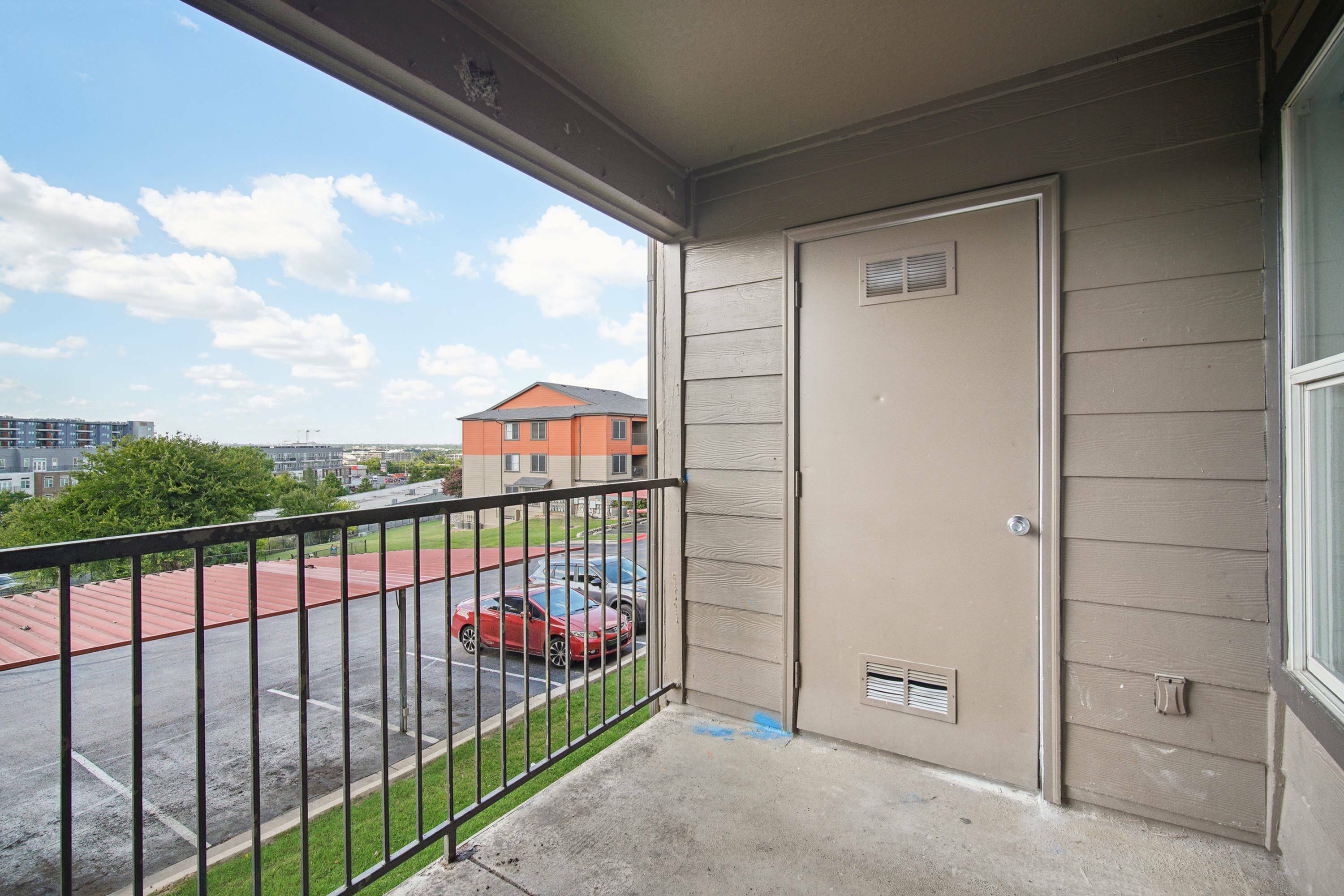 Patio/Balcony*