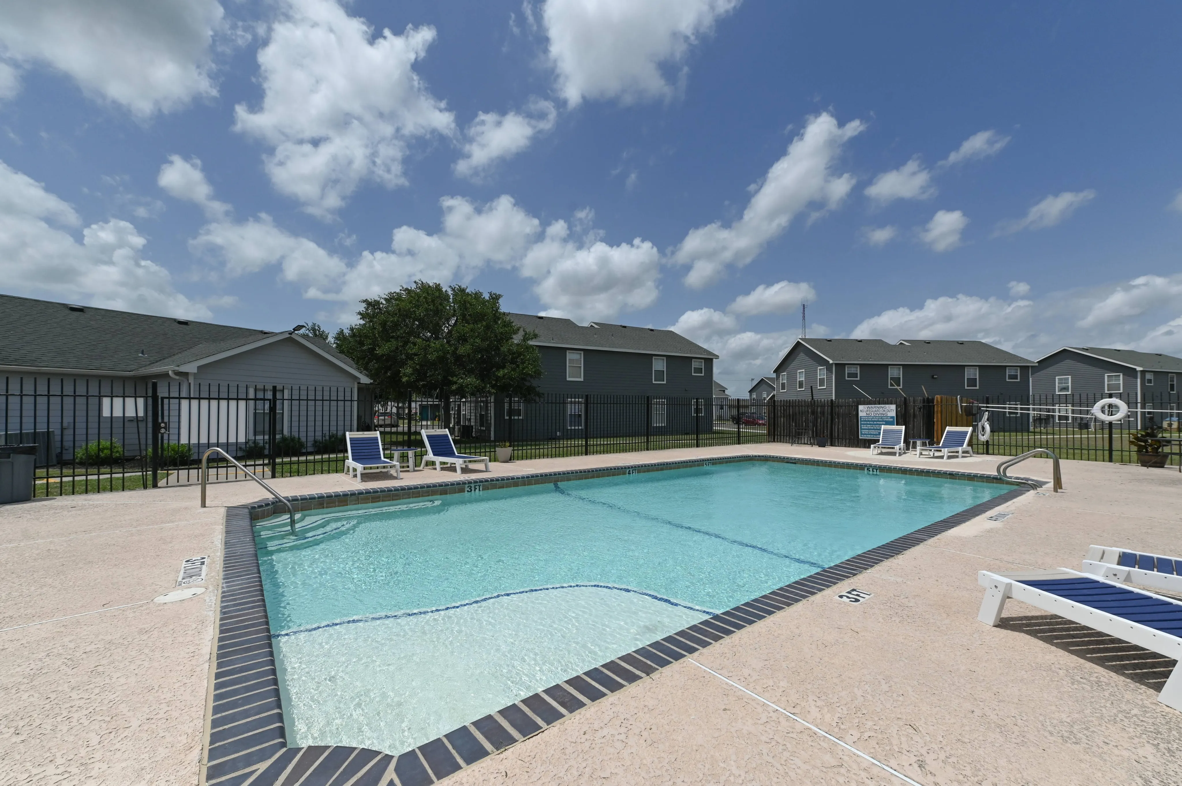 sparkiling pool