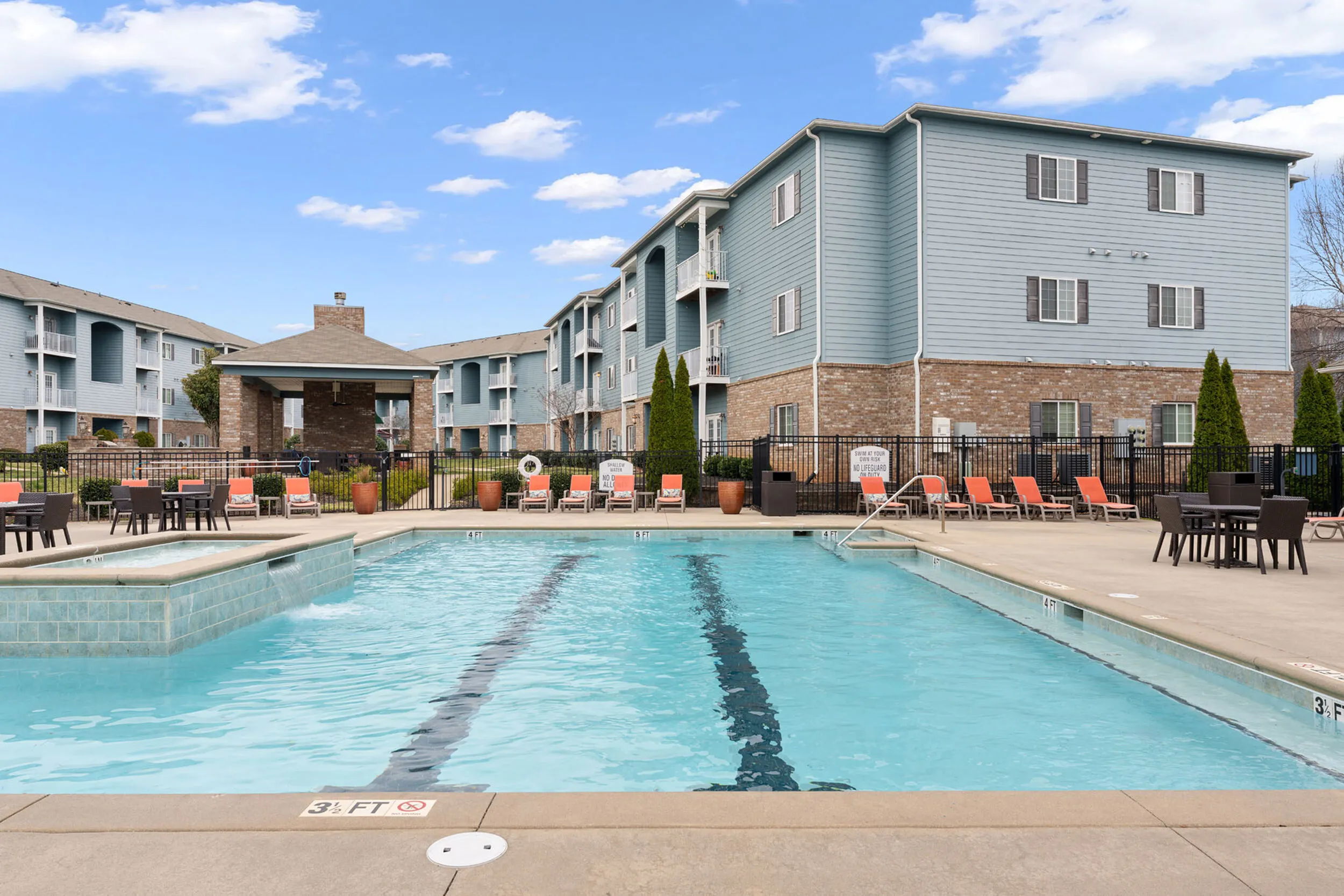 sparkiling swimming pool
