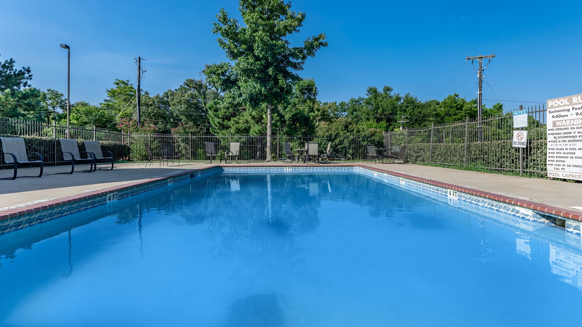 Arbor Pines Pool