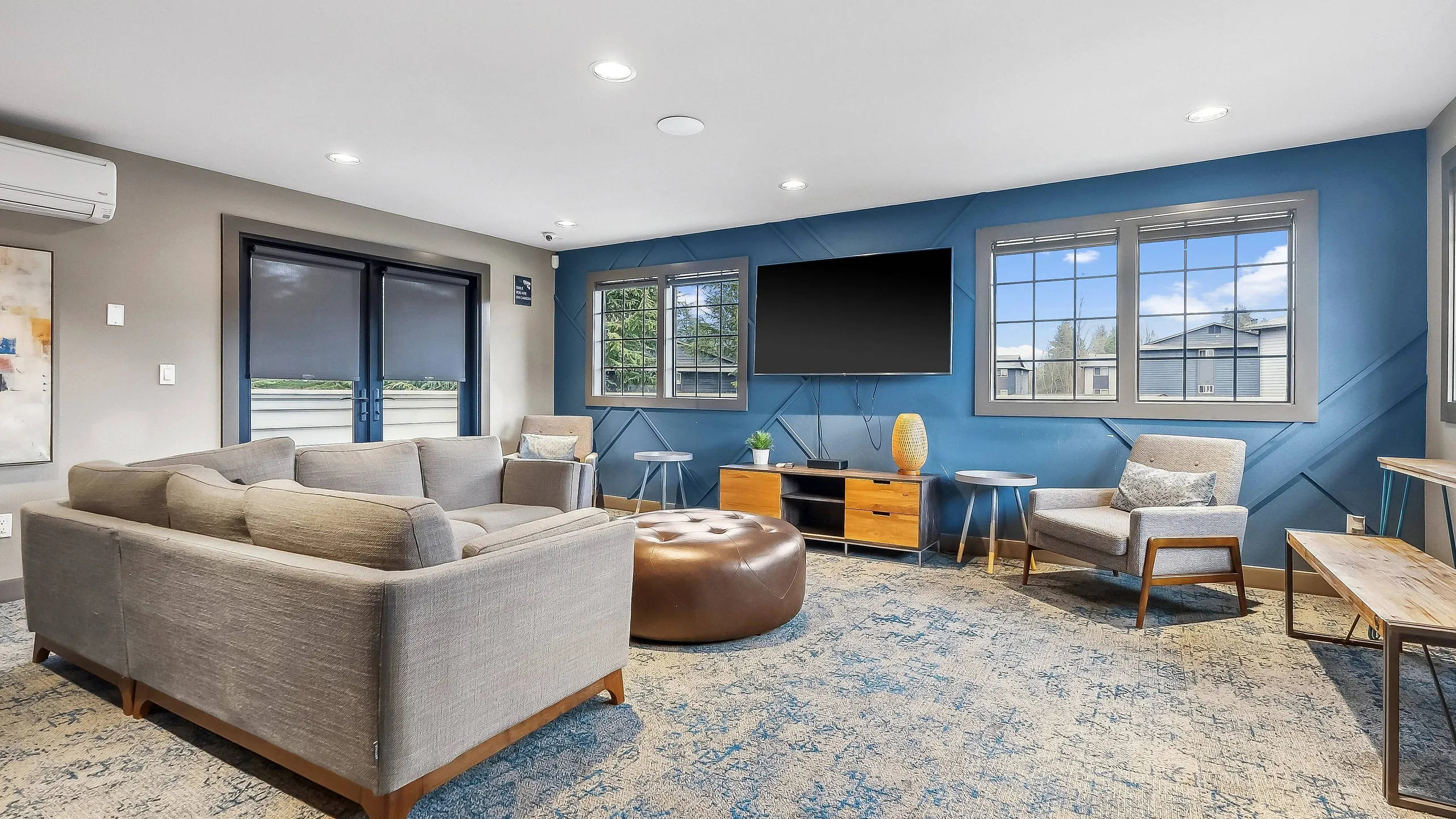 spacious seating area in the clubhouse