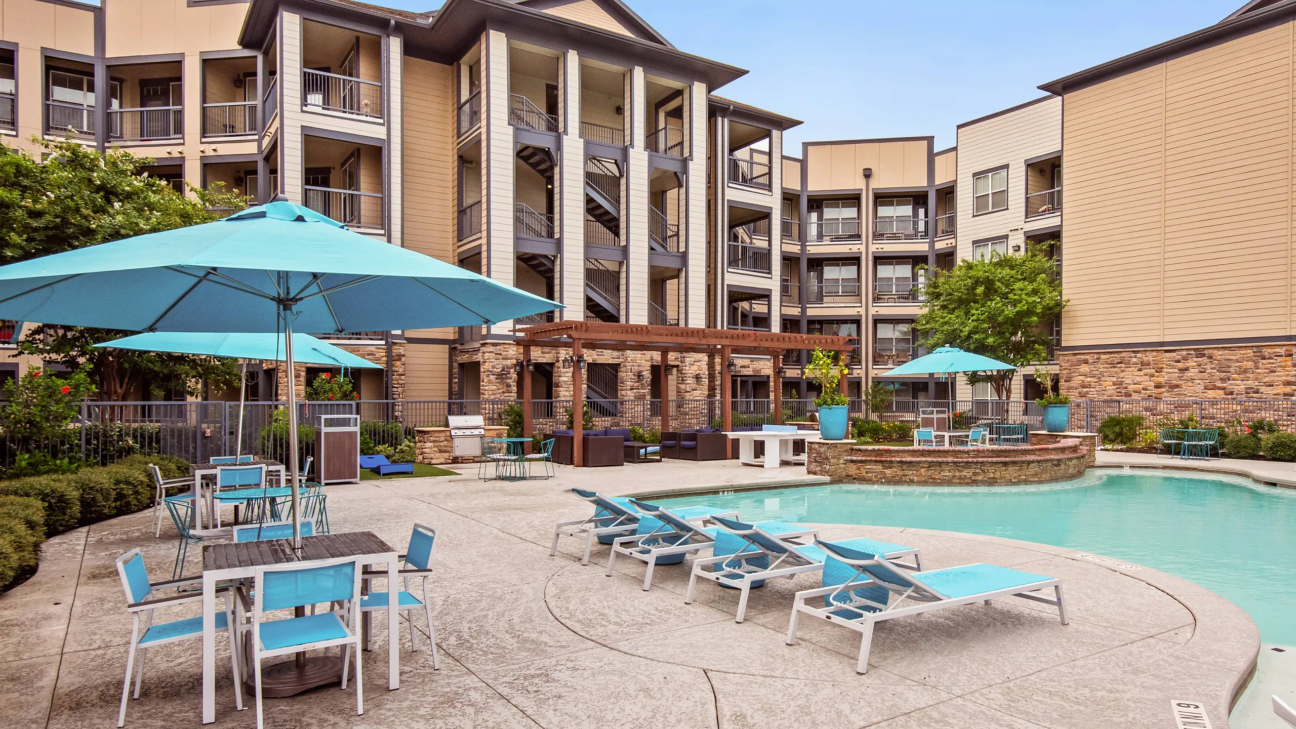 resort style pool