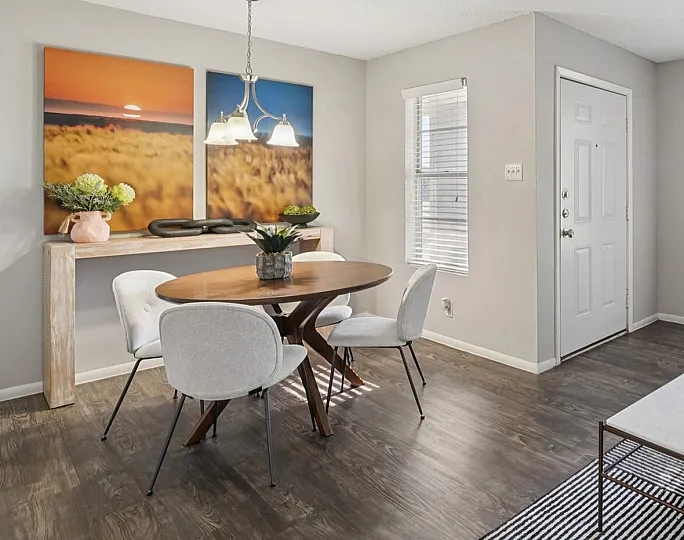 dining nook in unit