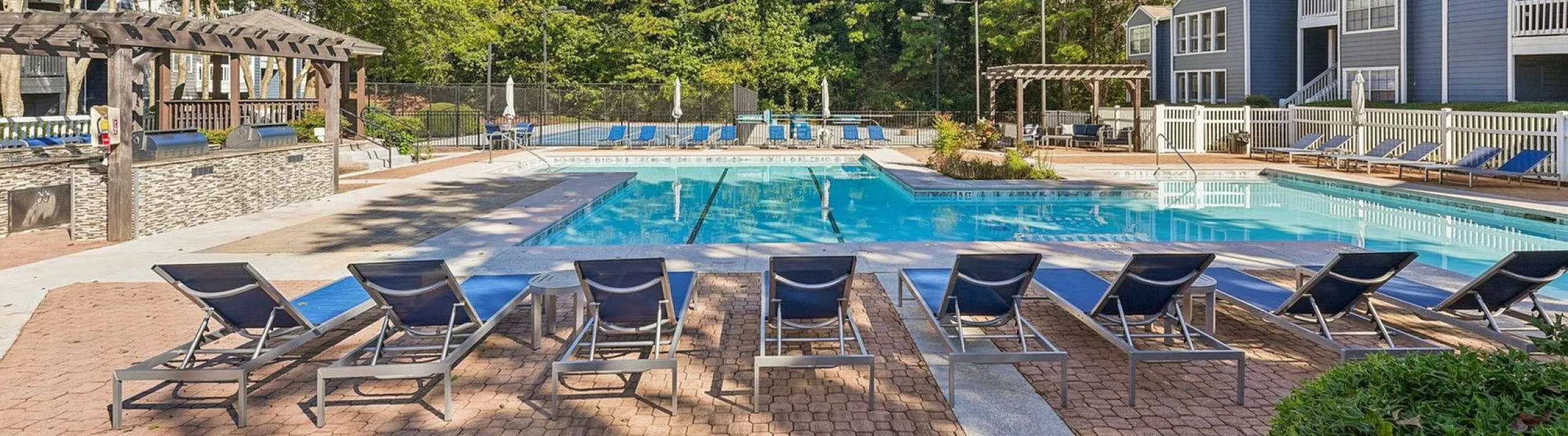 resort style pool lounge
