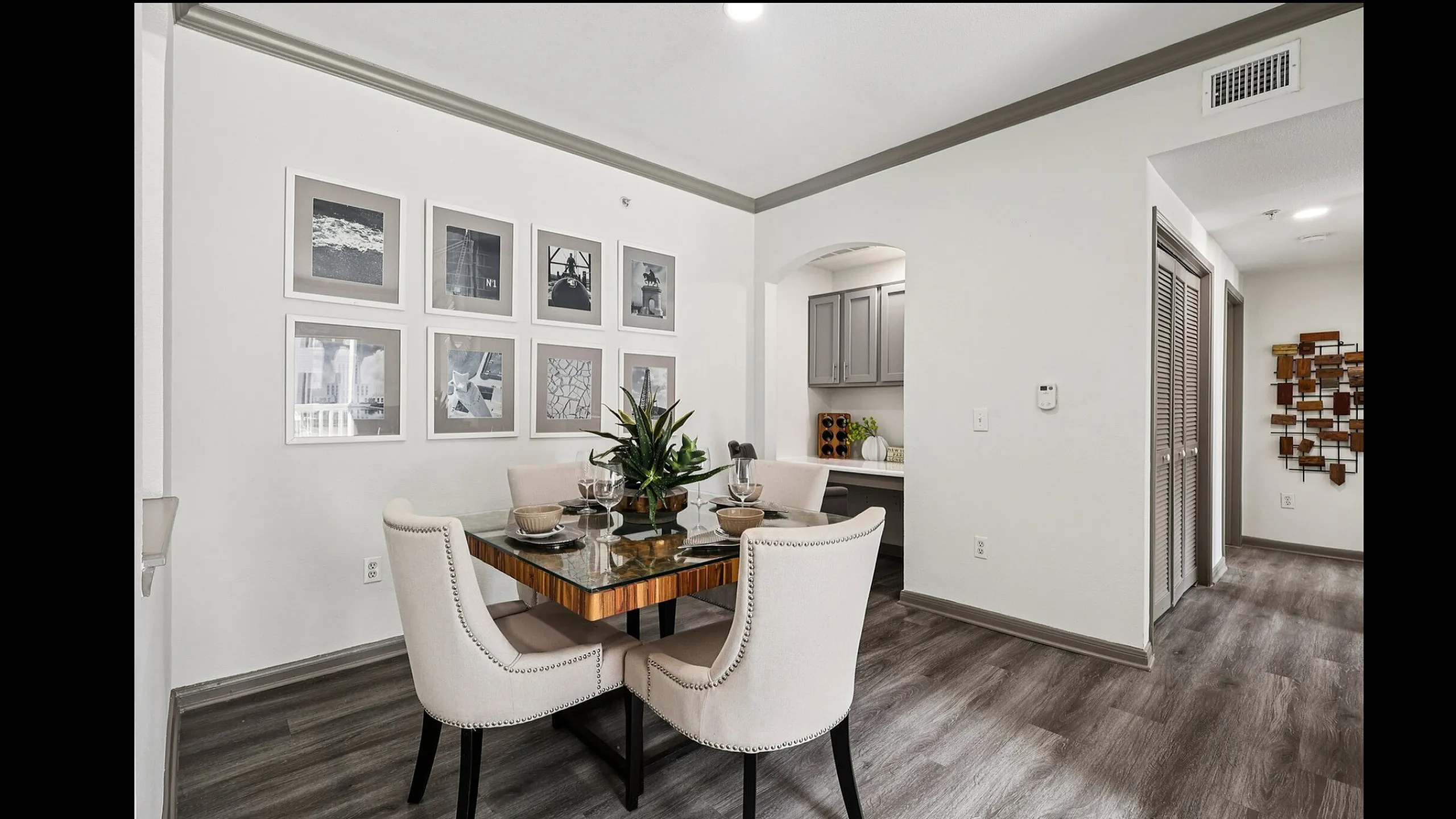 Bright Open Dining Rooms