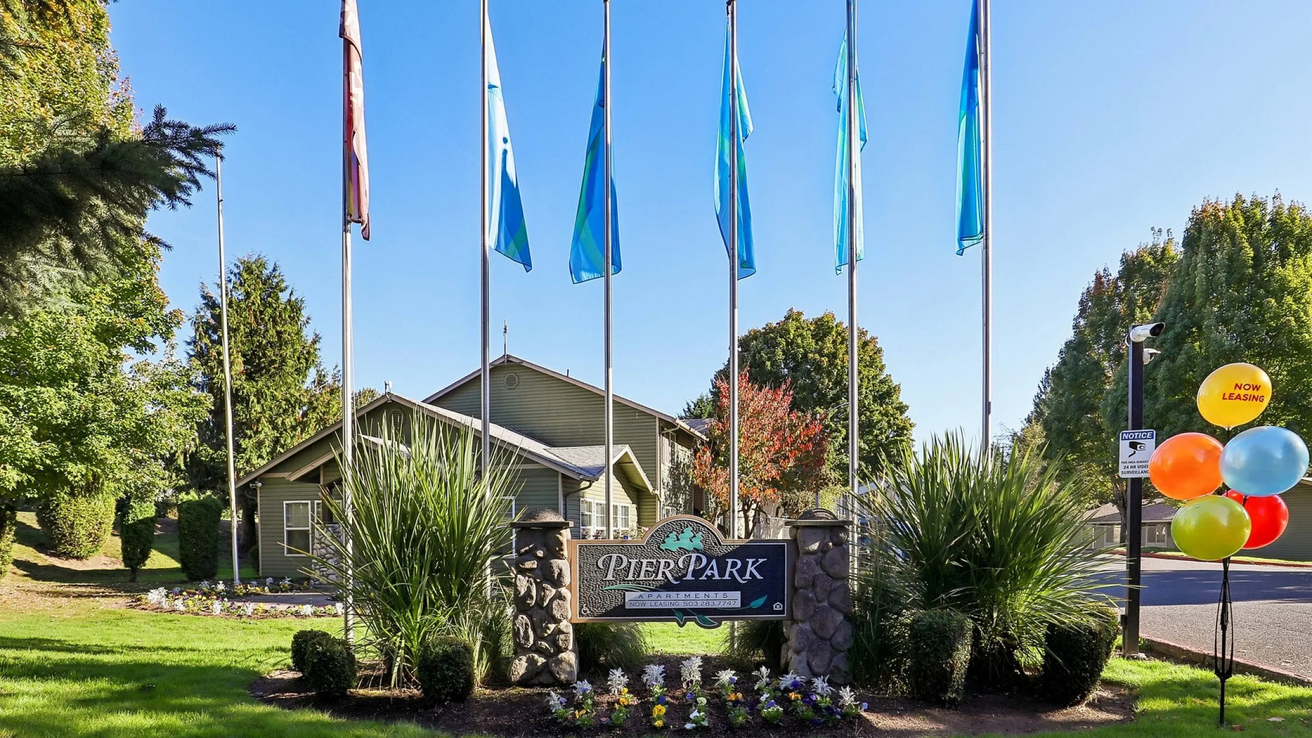 Front entrace and leasing office