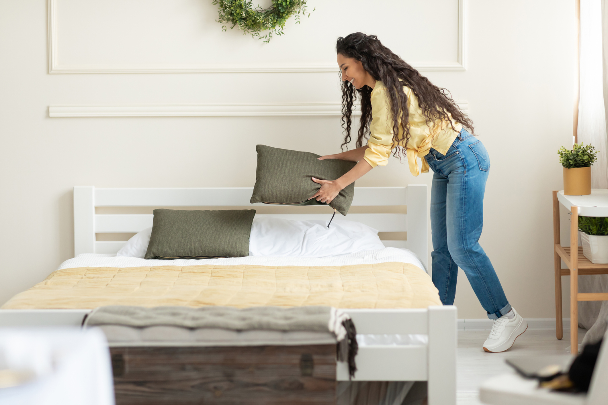 7 Spring Refresh Ideas for Apartments Near Queens University-image