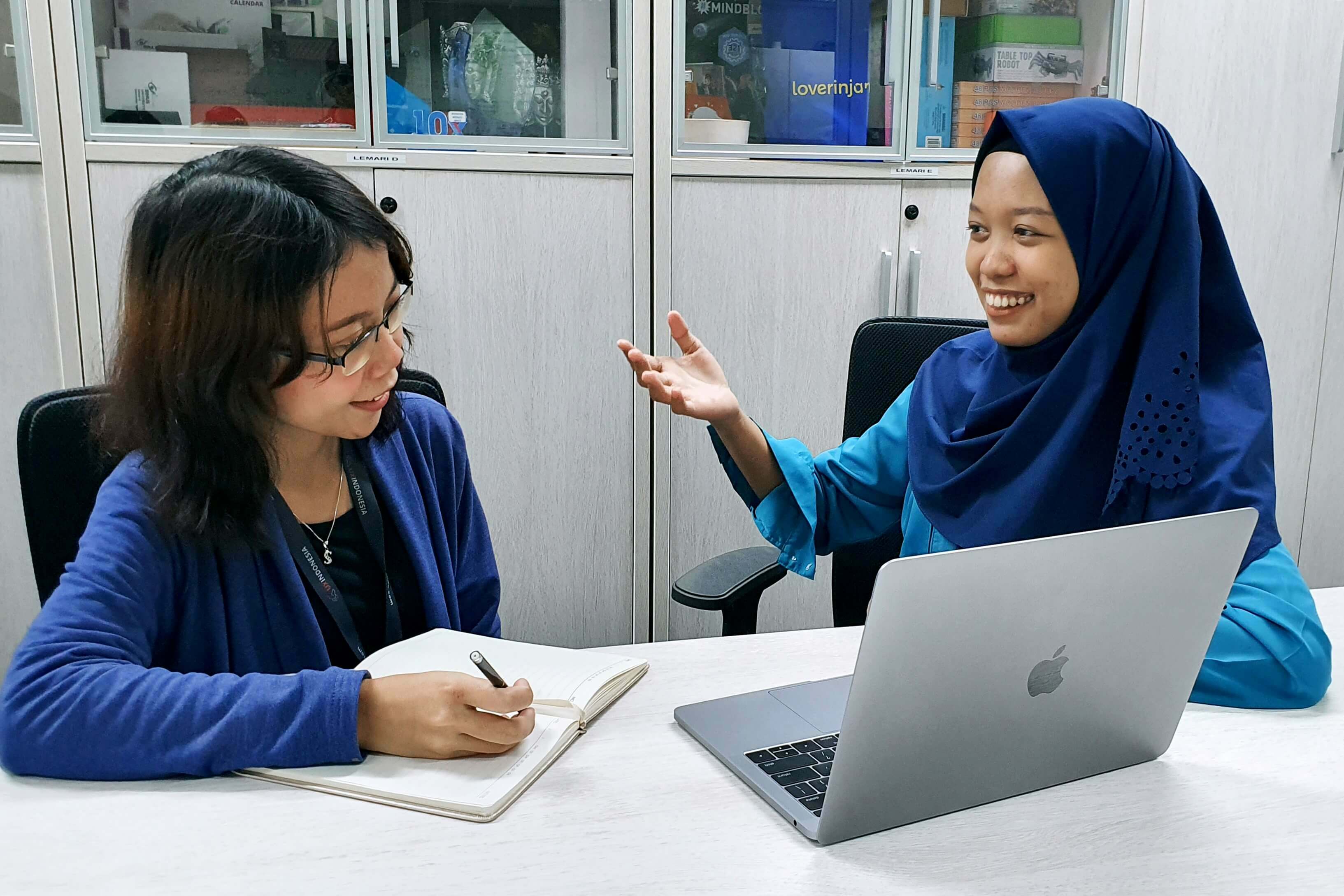 3 Steps to Take Before Graduating to Ensure Career Success-image