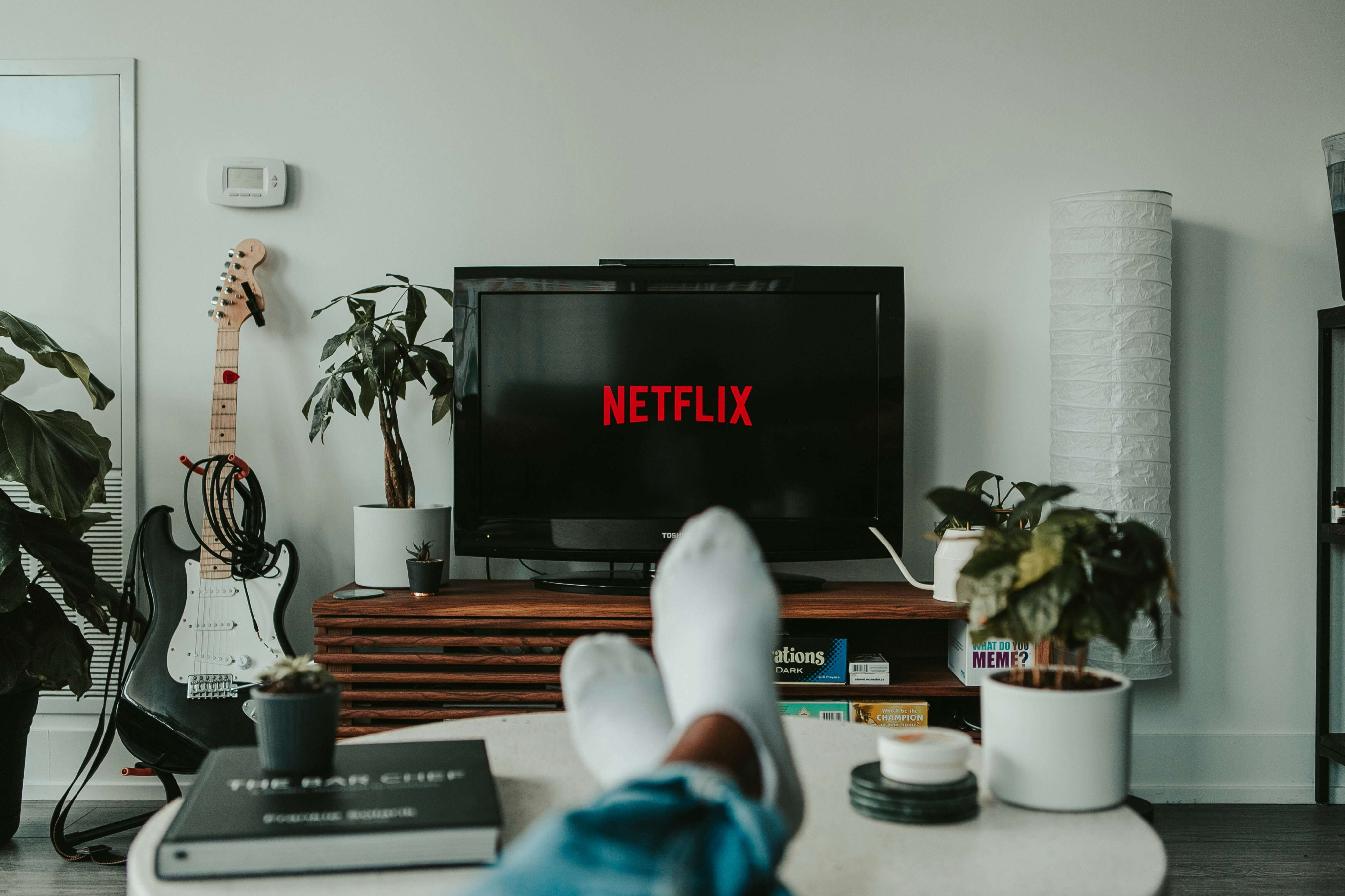 10 of the Best Netflix Shows to Binge Between Classes-image