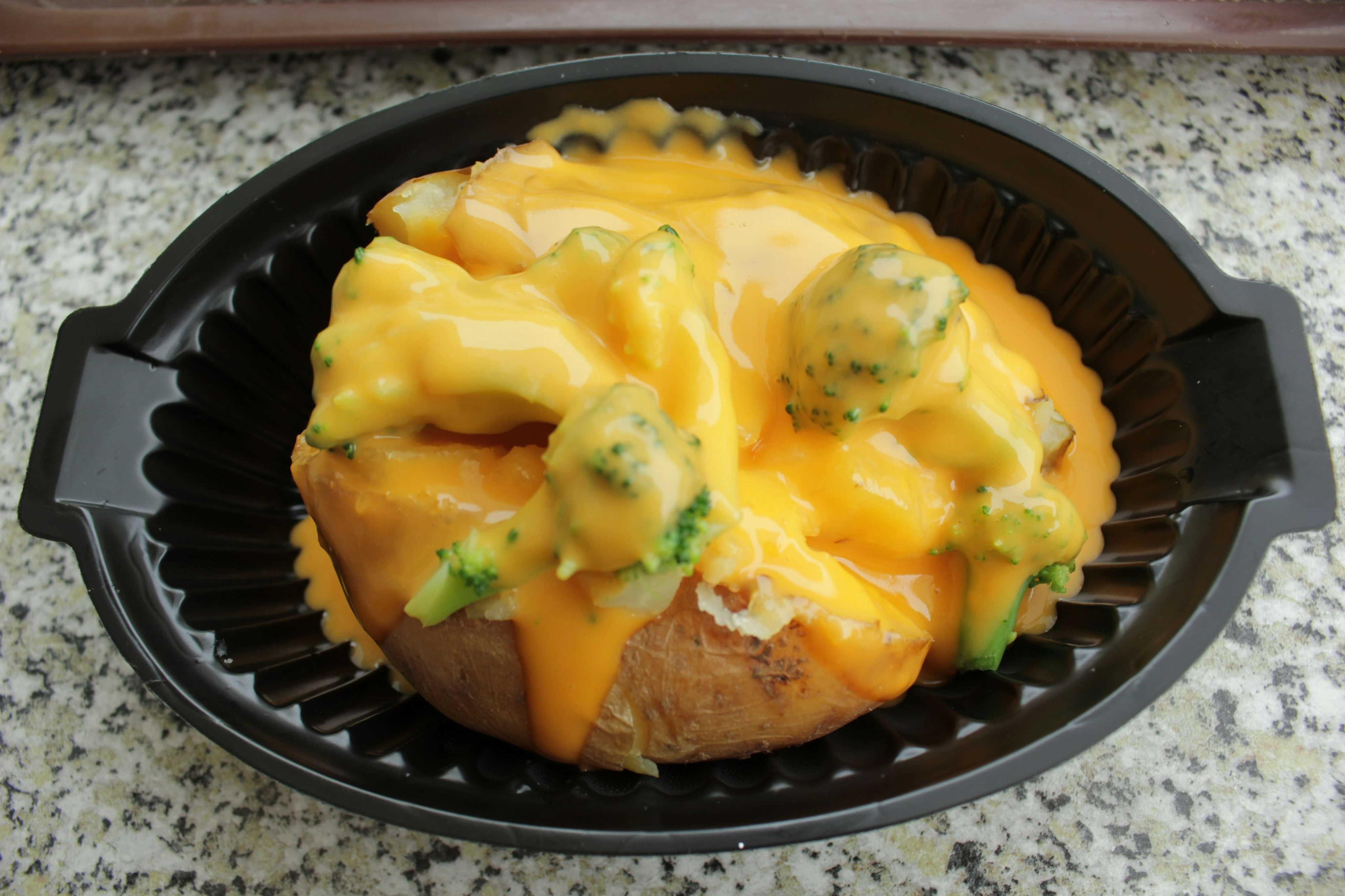Easy Slow Cooker Recipes to Try in Your Student Apartment-image