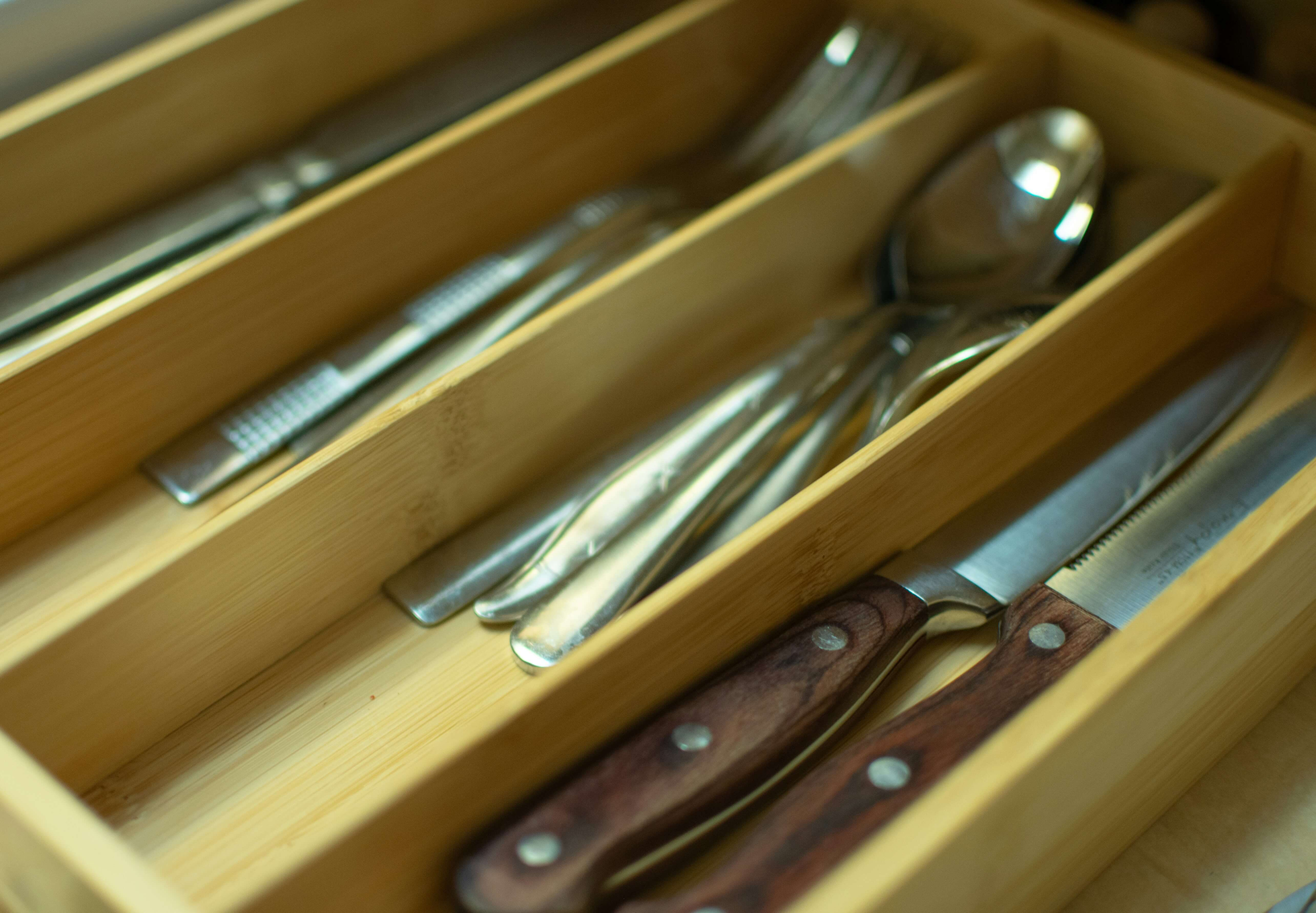 6 Simple Student Apartment Hacks-image
