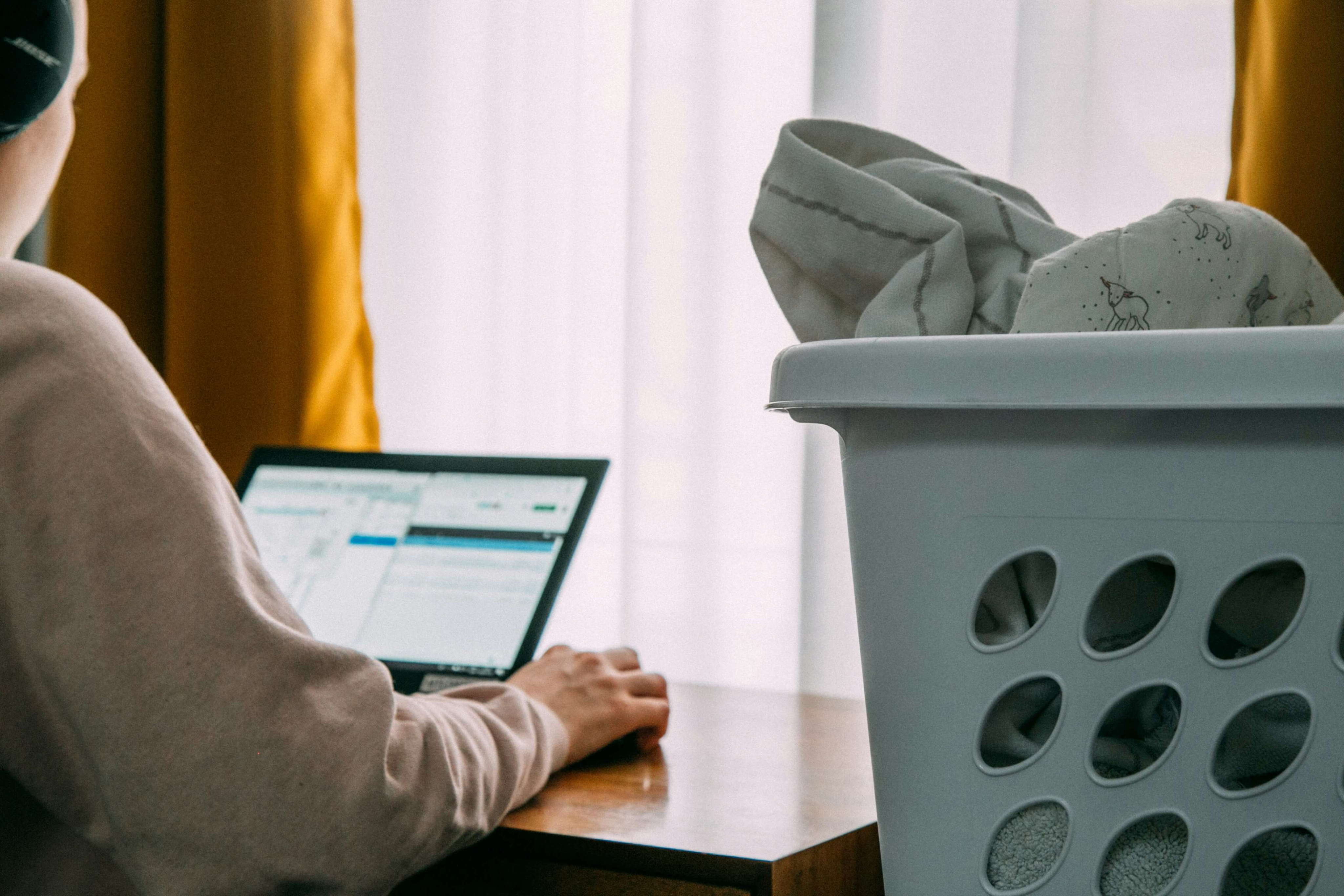 5 Spring Cleaning Tips for Student Apartments-image