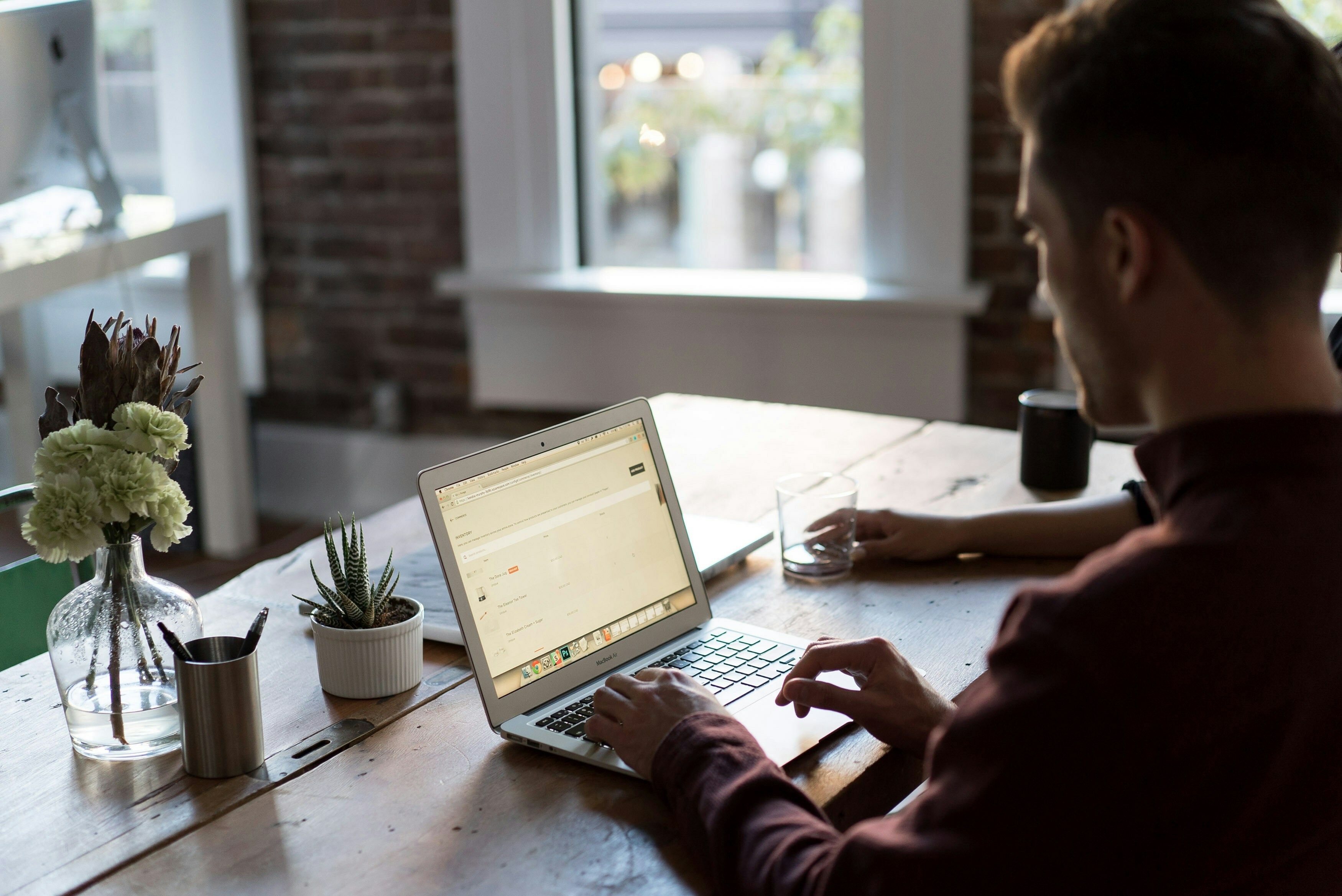 9 Resume Tips for University Students-image