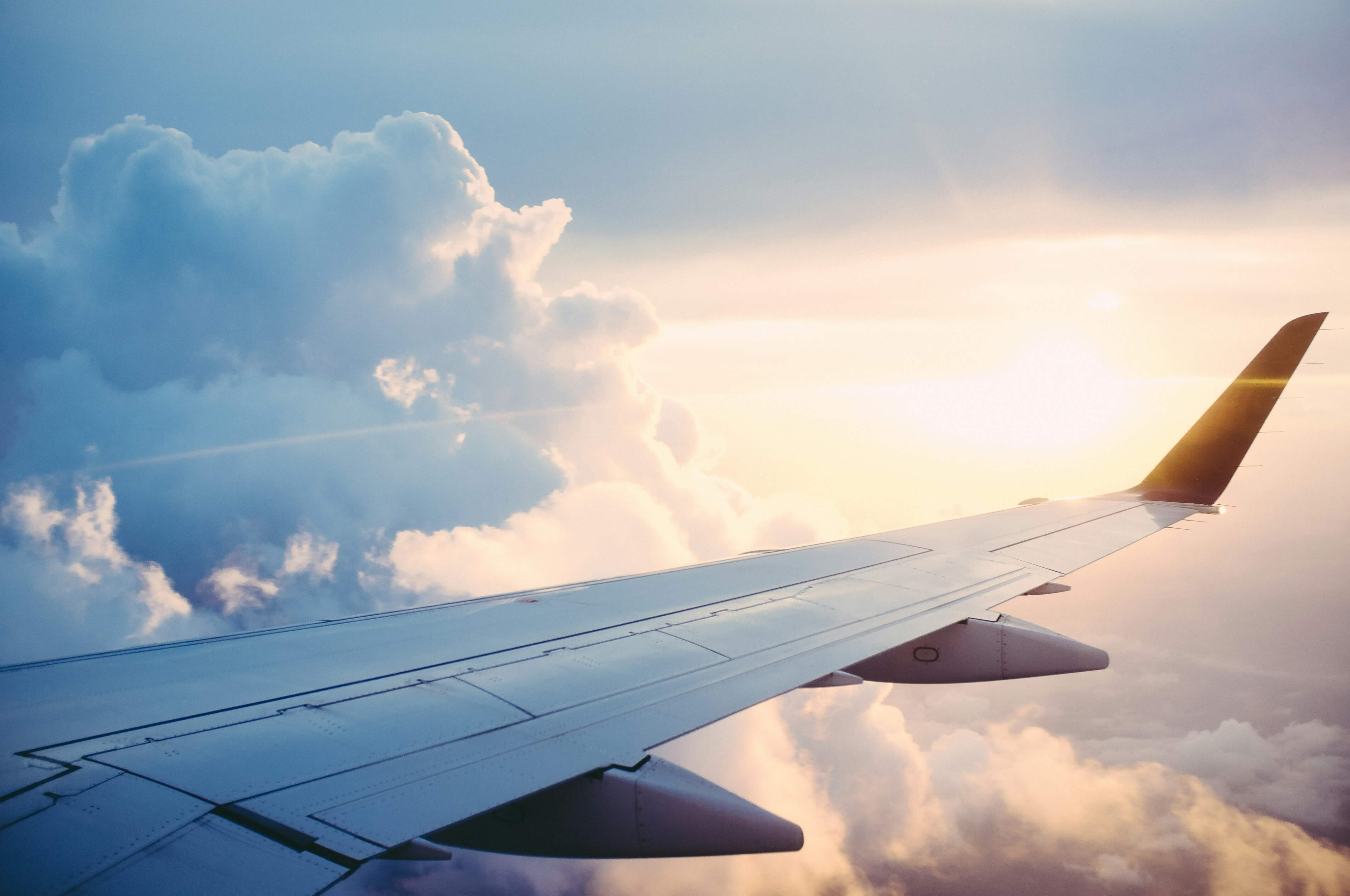 8 Reasons to Travel as a Student-image