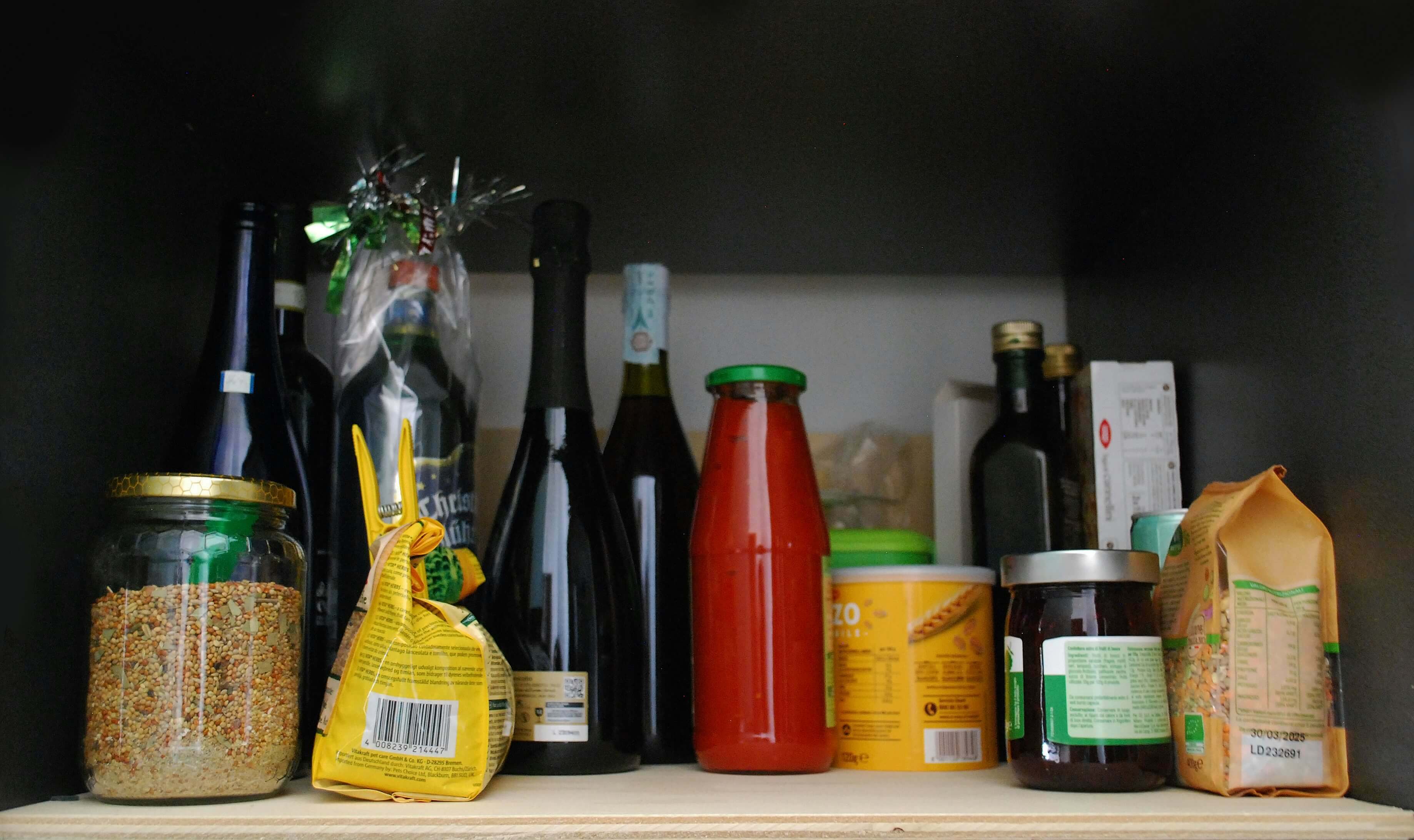 Your List of Back-to-University Apartment Essentials-image