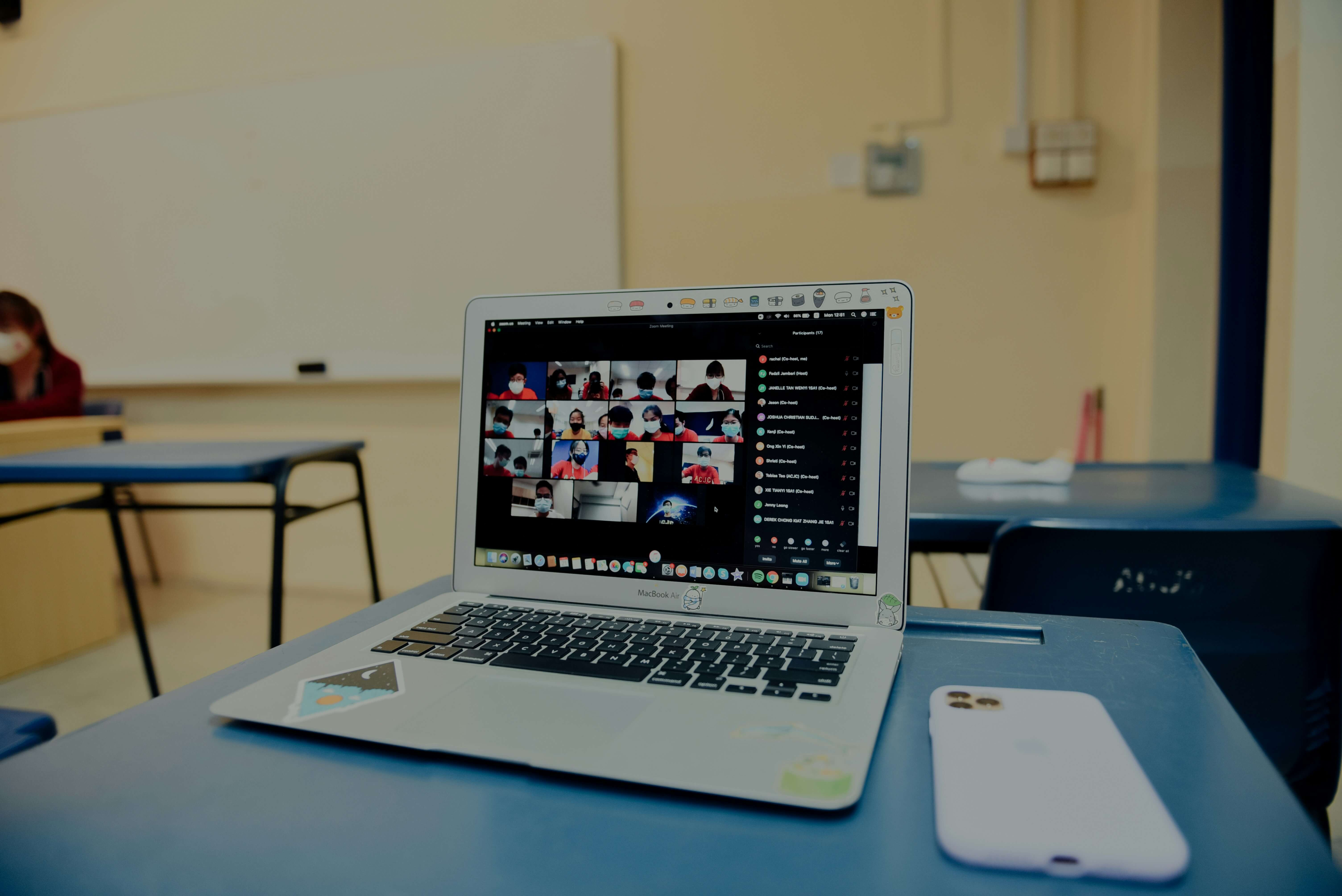 How to Get More Out of Your Online Classes-image