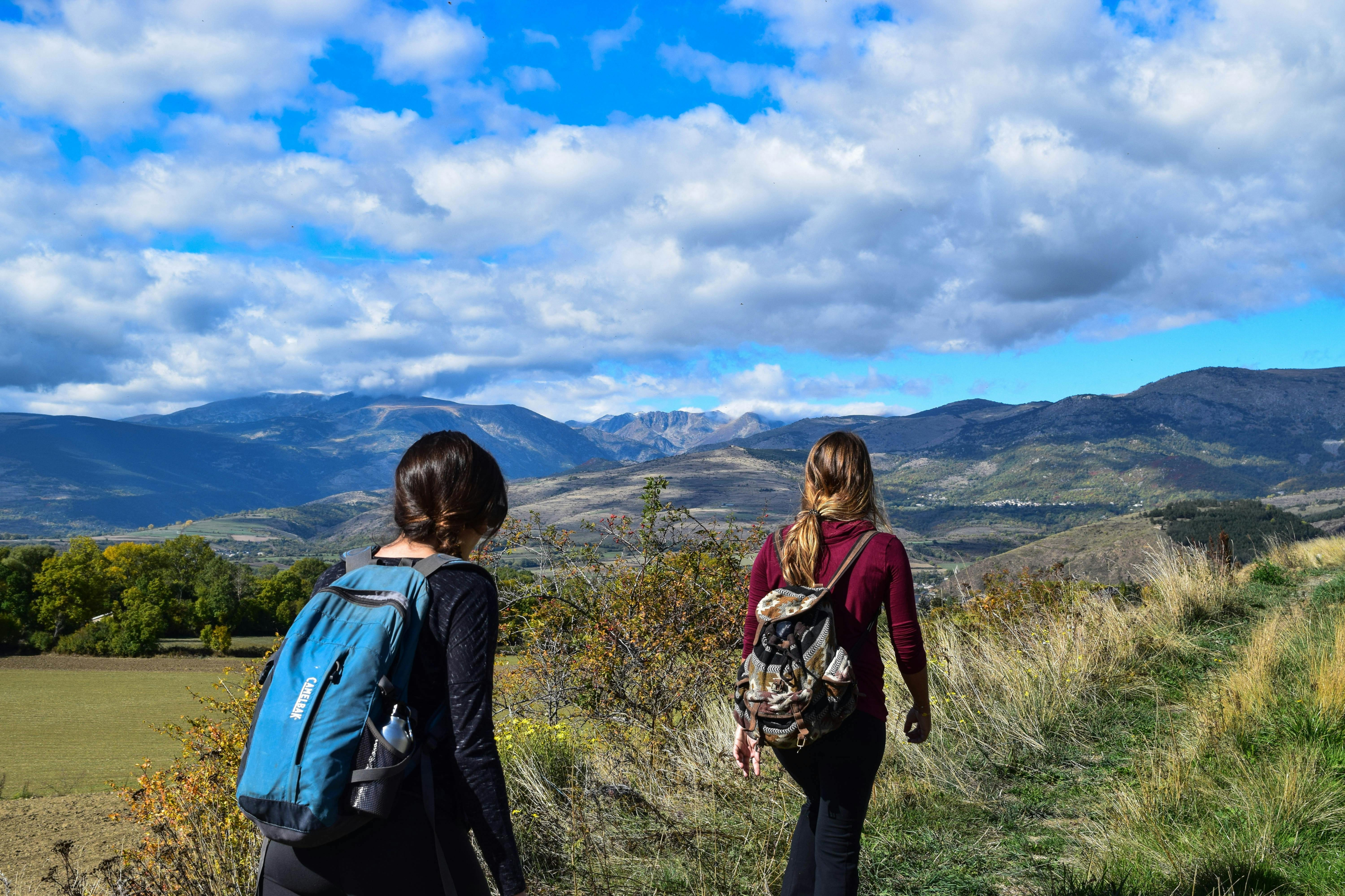 10 Fall Activities for University Students-image