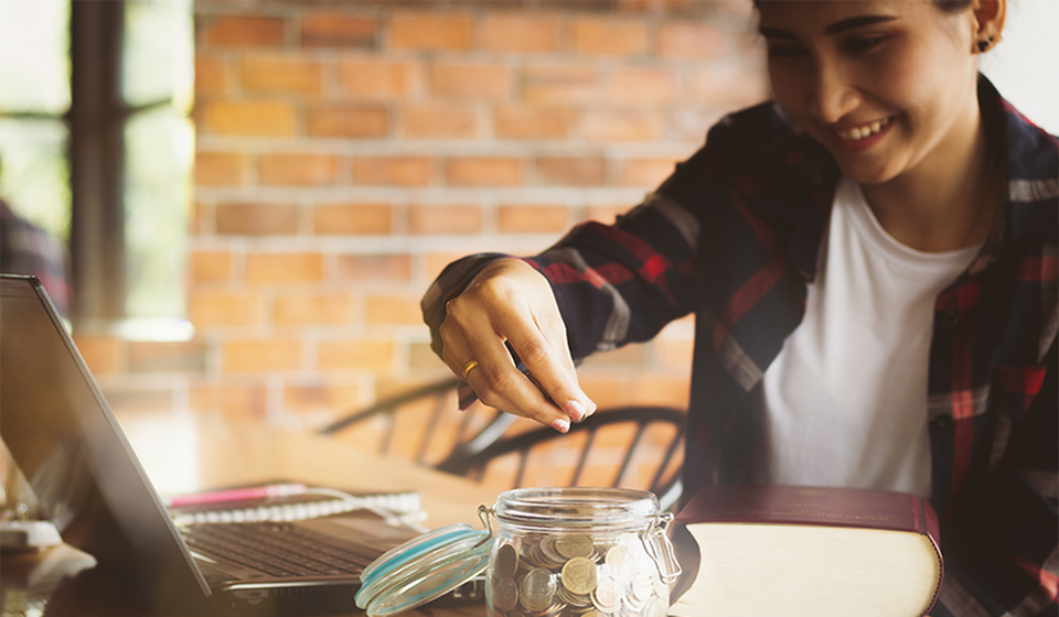 The hidden costs of university life and how to save money-image