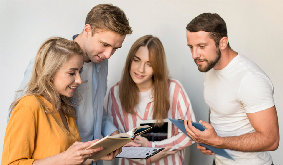 Tips for new students to connect and socialize in Waterloo-image