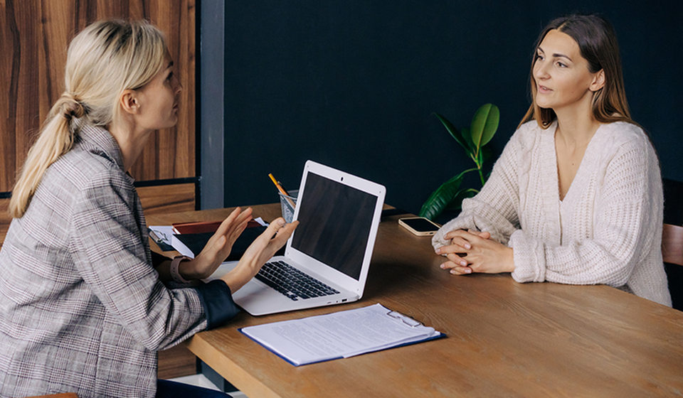 How students can approach networking and interviews without stress-image