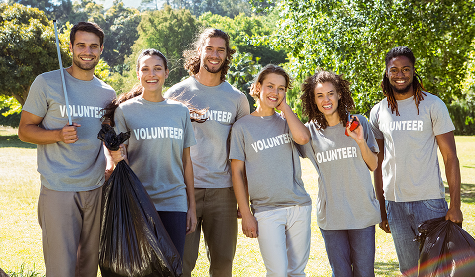 How volunteering can help students build skills and confidence-image