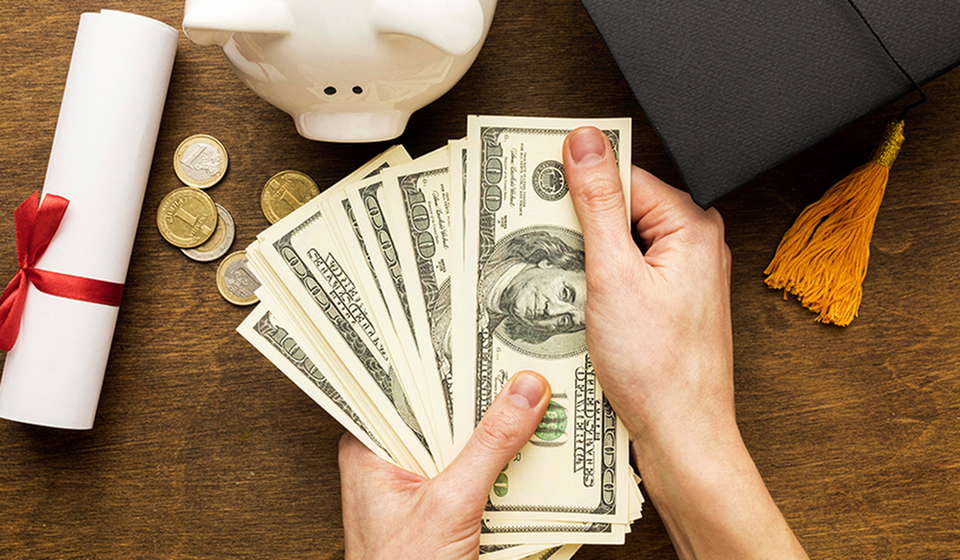 Your student's guide to managing debt and building financial stability-image