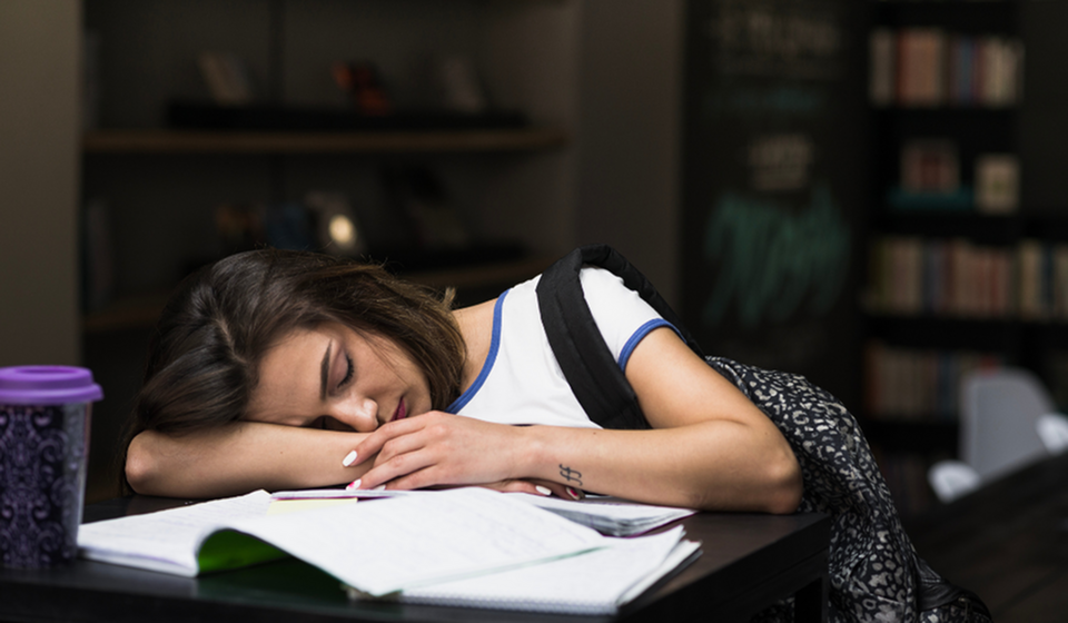 A student’s guide to seasonal depression and practical ways to cope-image
