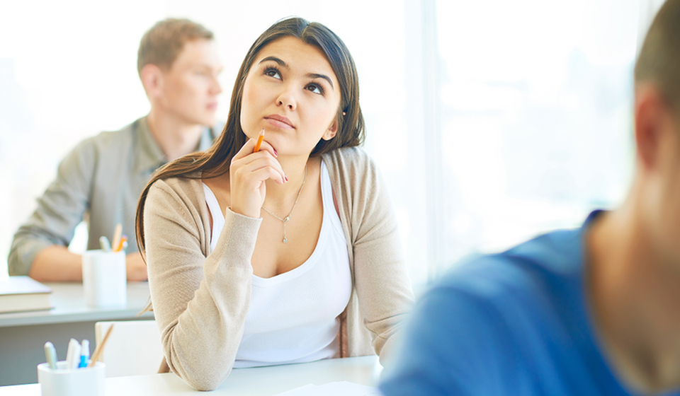 Key questions to ask yourself before picking the right university-image
