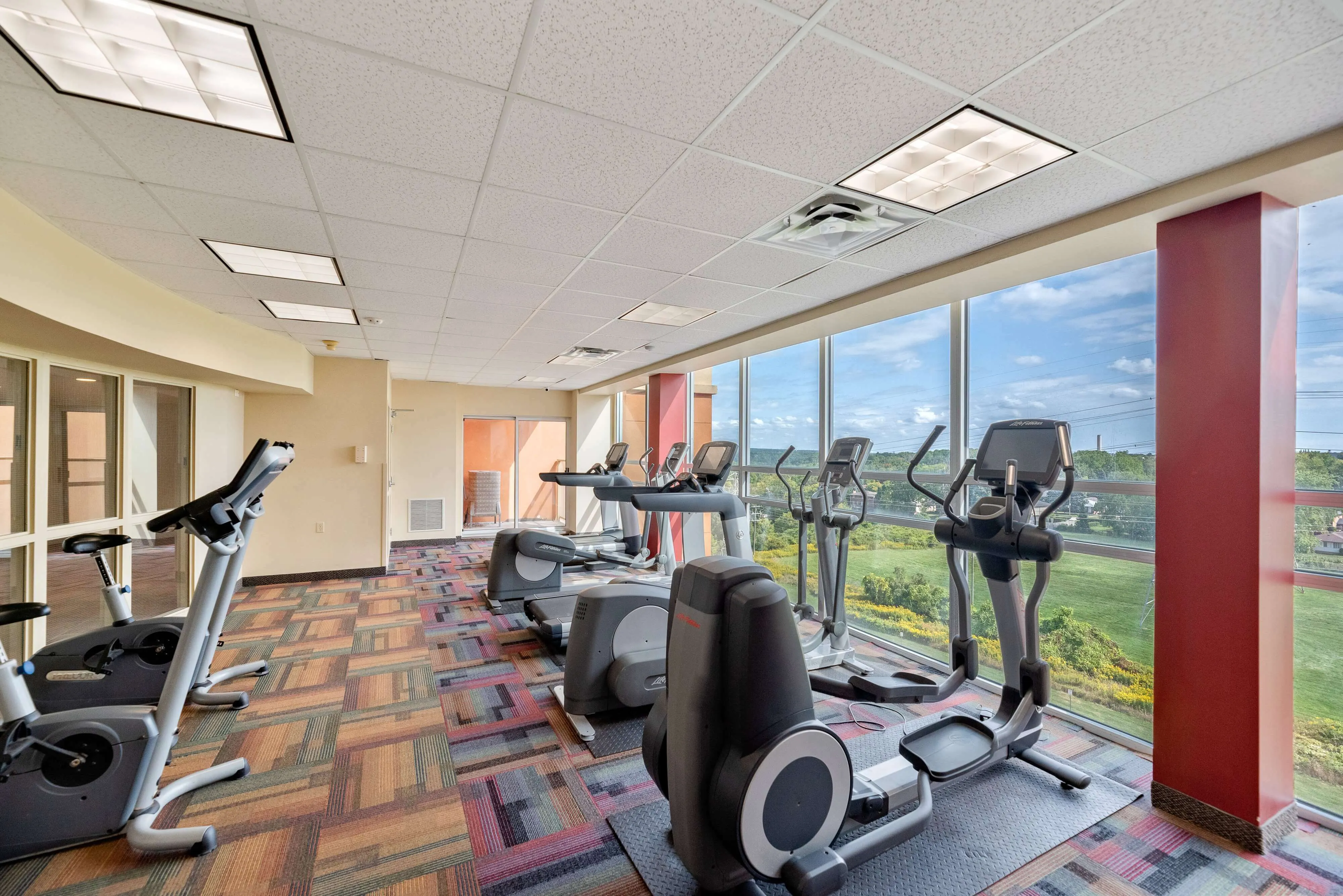 cardio equipment in gym
