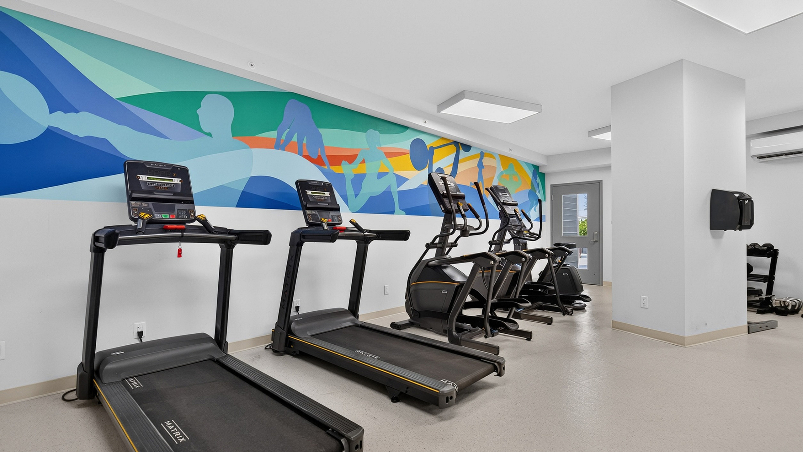 Mural Kingston I - Fitness Center