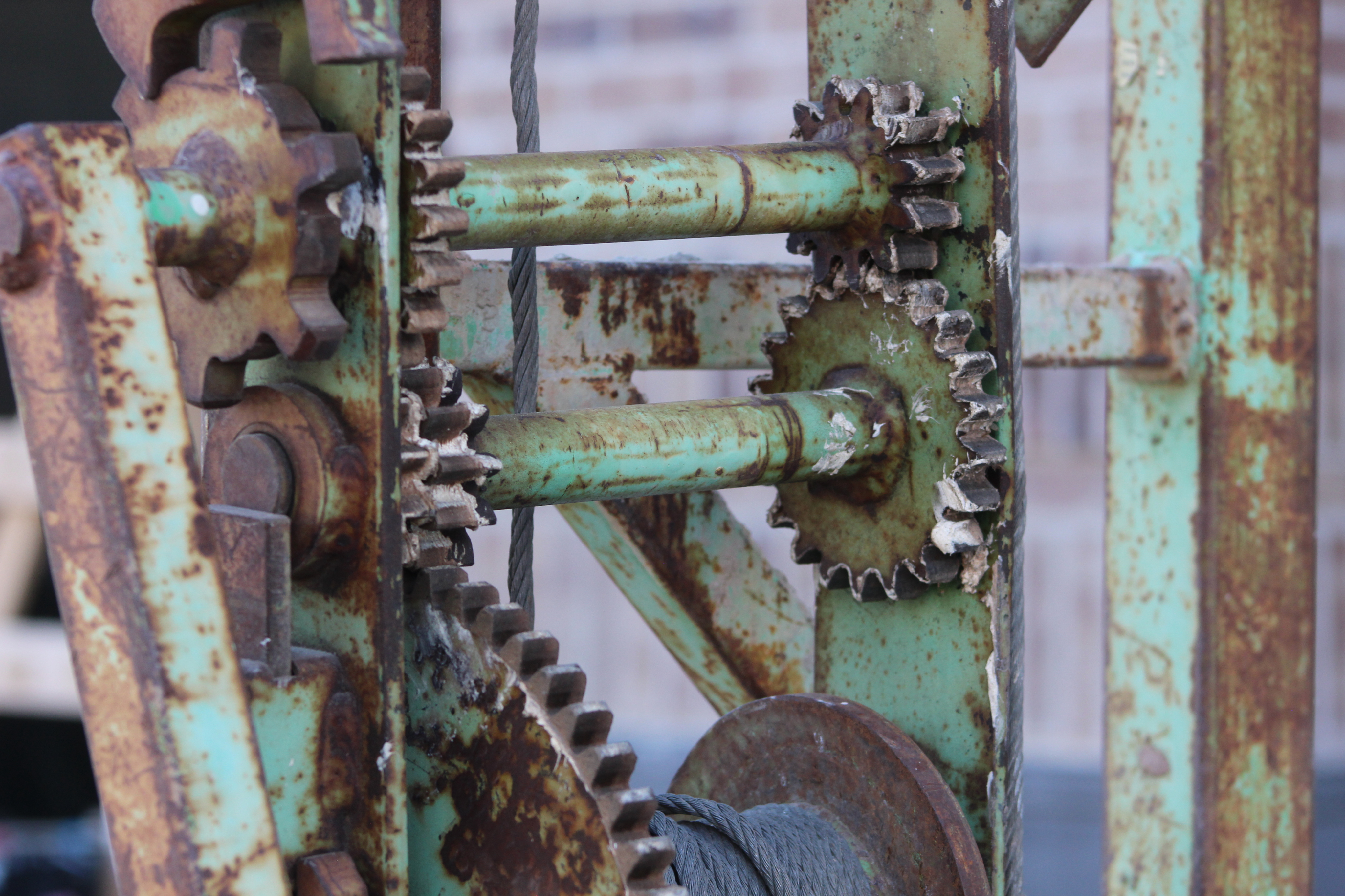 machine-gears-closeup-sugar-alley