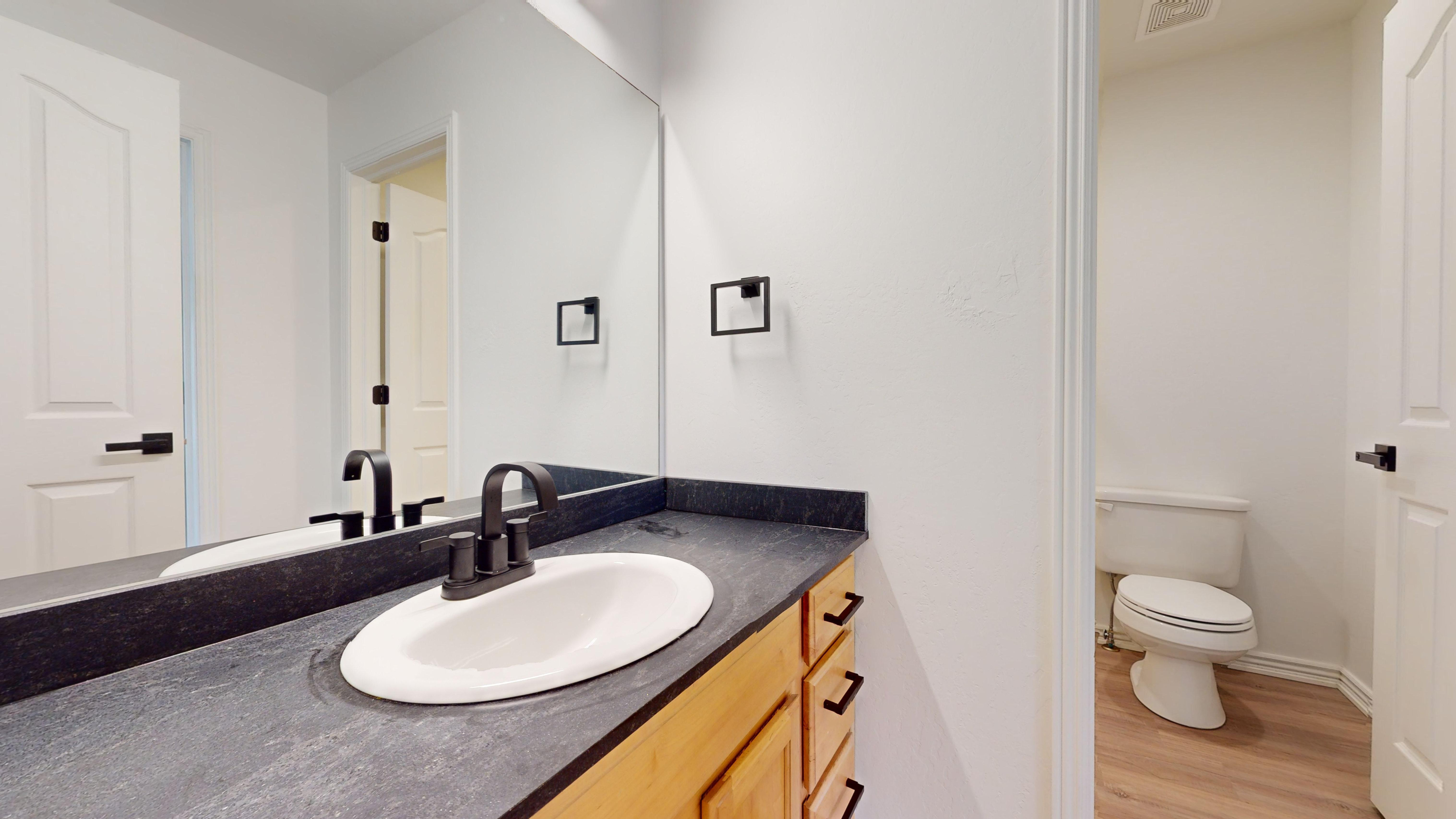 Floor 2 Bathroom | 2x2 Stone Creek Village | Bountiful, UT