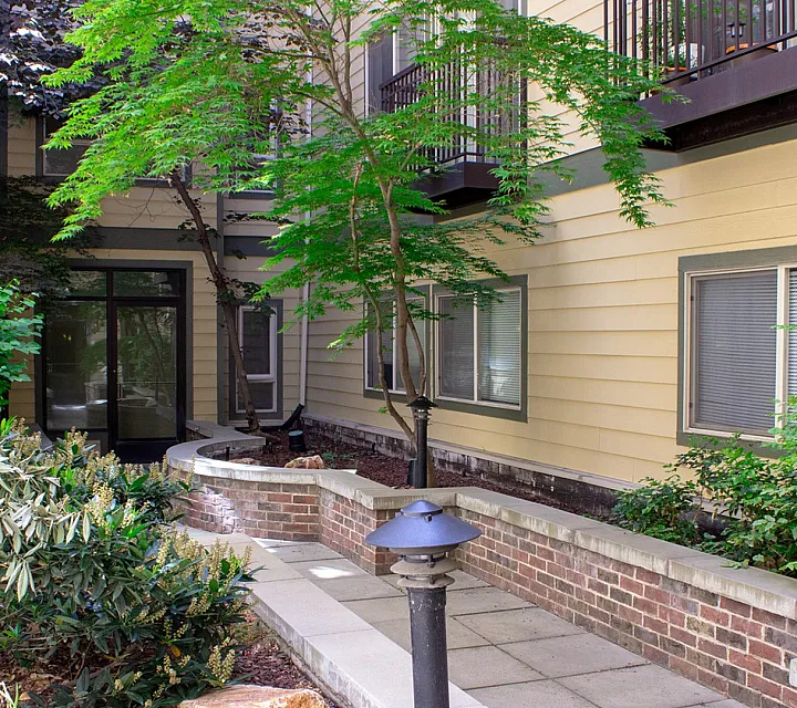 Metro Flats Courtyard