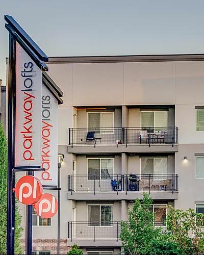 Parkway Lofts Apartments Exterior | Orem Apartments