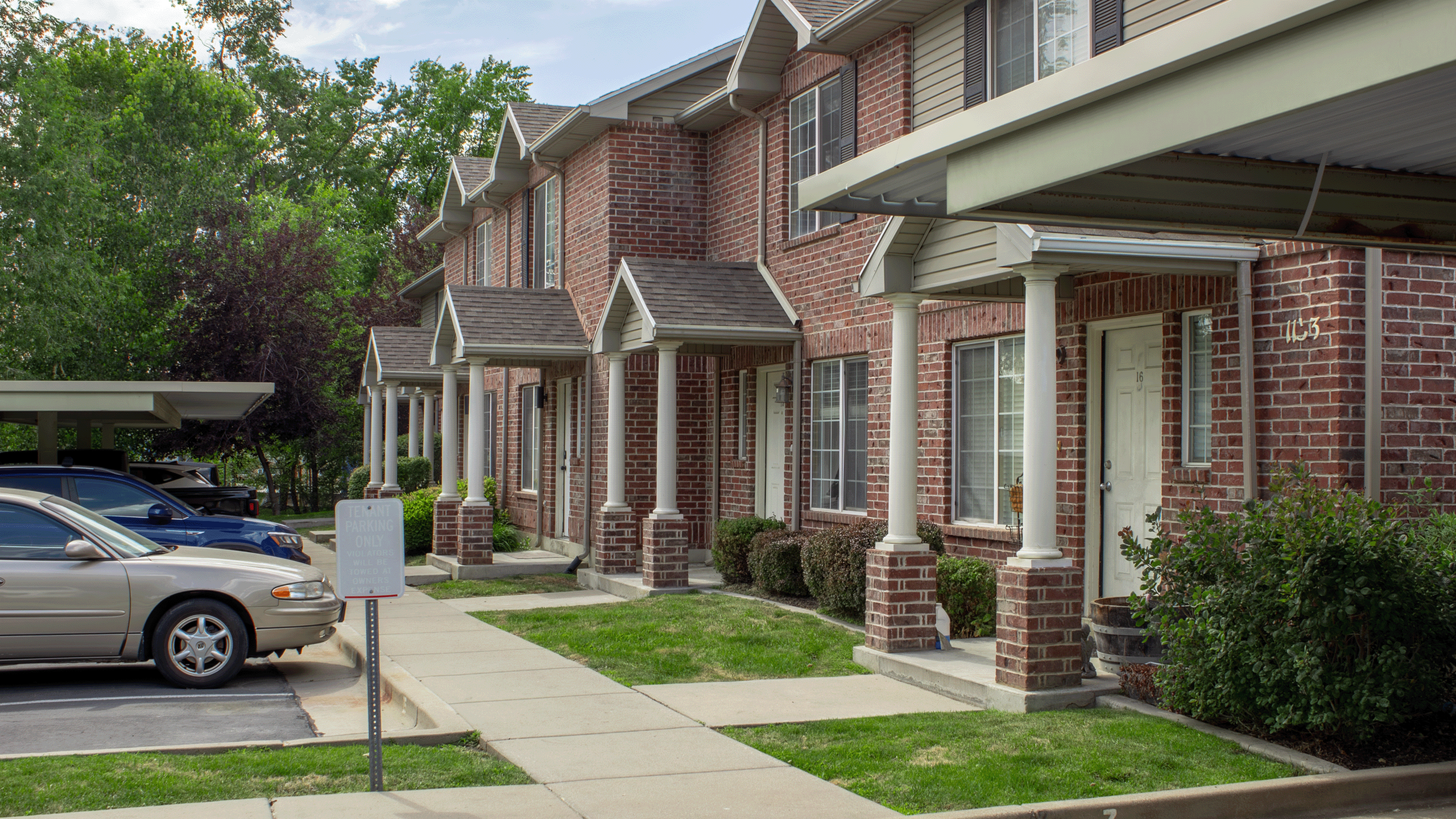 2nd Building Exterior | Stone Creek Village