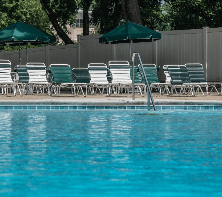 Oakwynne Pool