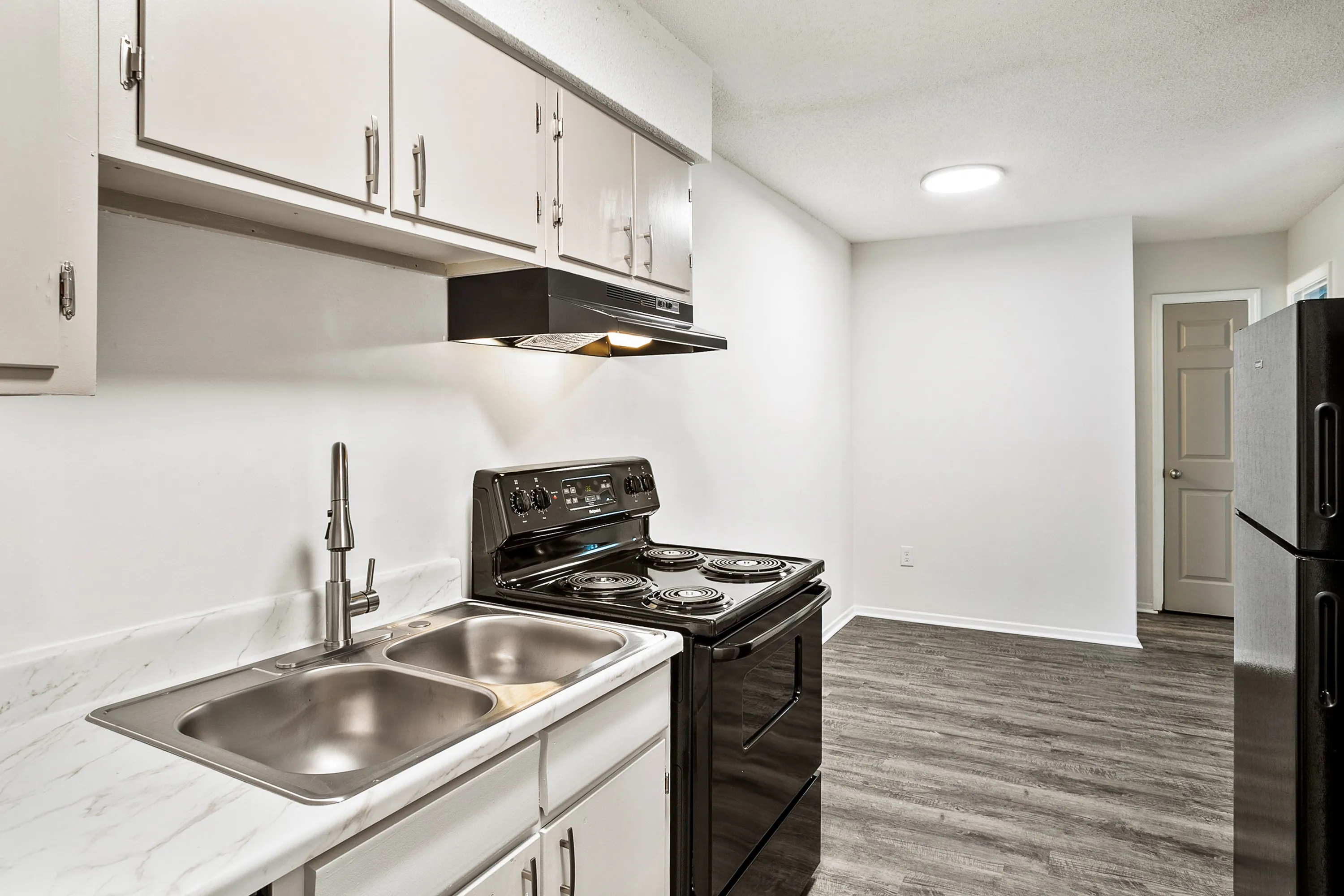 Kitchen 5